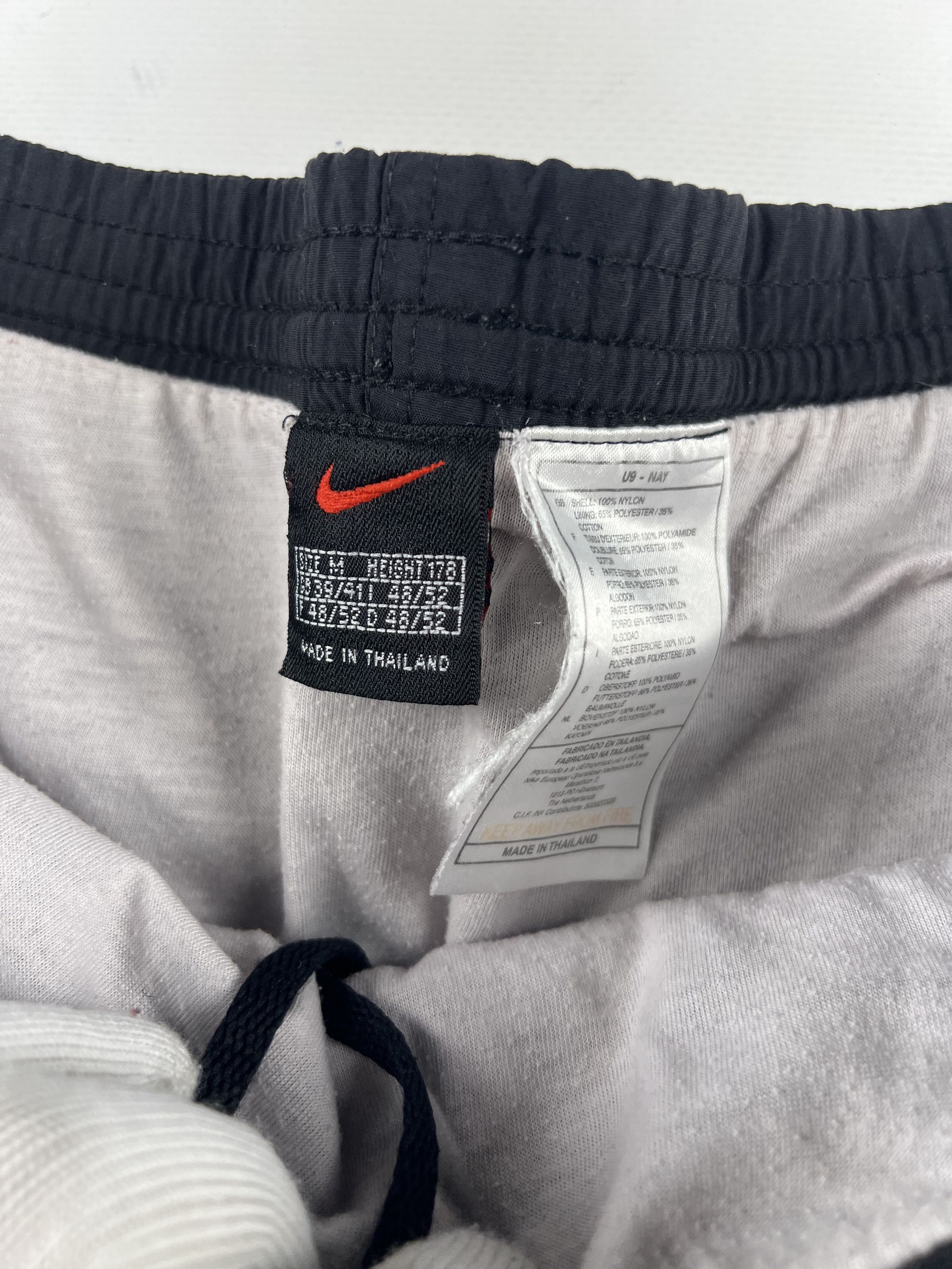 Nike × Vintage Vintage Nike Nylon Shorts Size US 36 / EU 52 - 3 Thumbnail