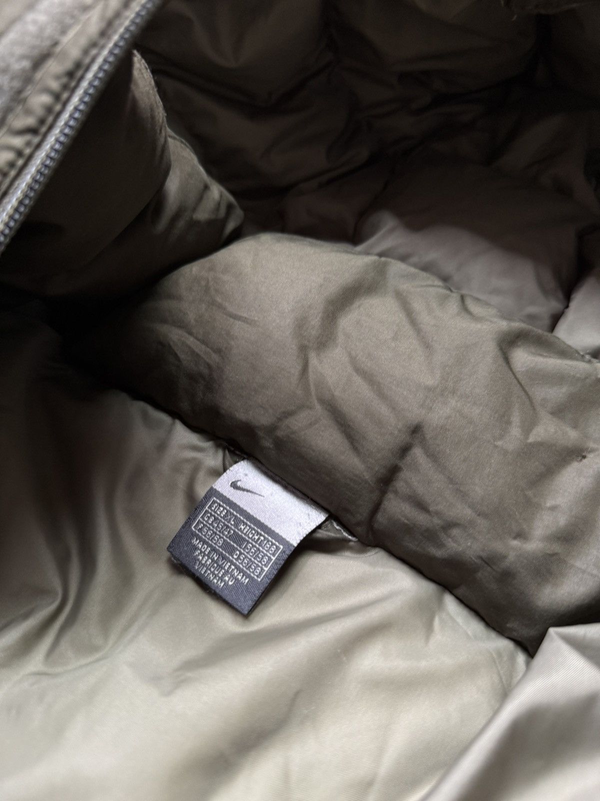 Nike 00s Nike Puffer Rare Jacket Vintage Swoosh Drill Streetwear Size US L / EU 52-54 / 3 - 9 Thumbnail