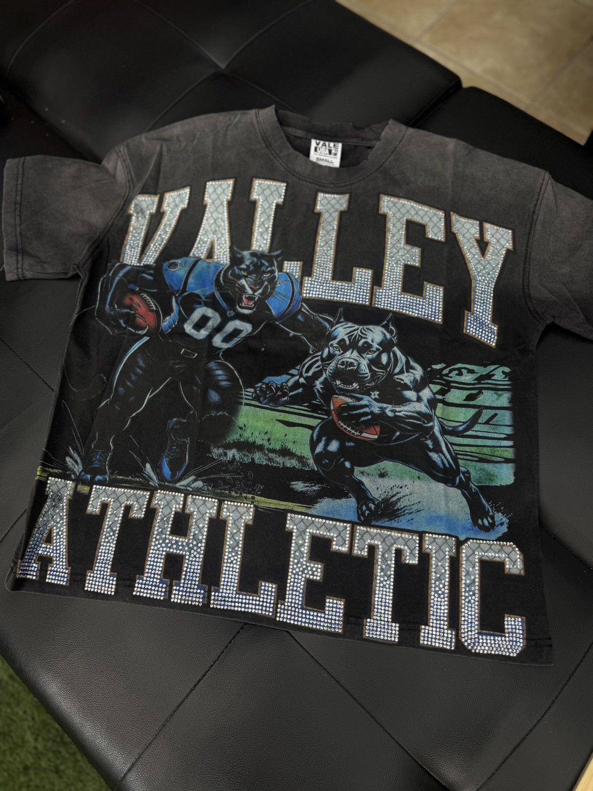 Vale Valley Stone Football Tee Shirt Shiny Size S (NEW) Size US S / EU 44-46 / 1 - 3 Thumbnail