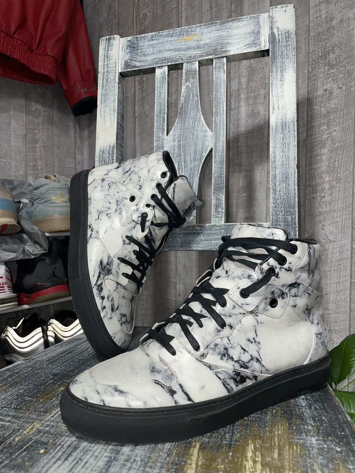 Balenciaga high top hotsell