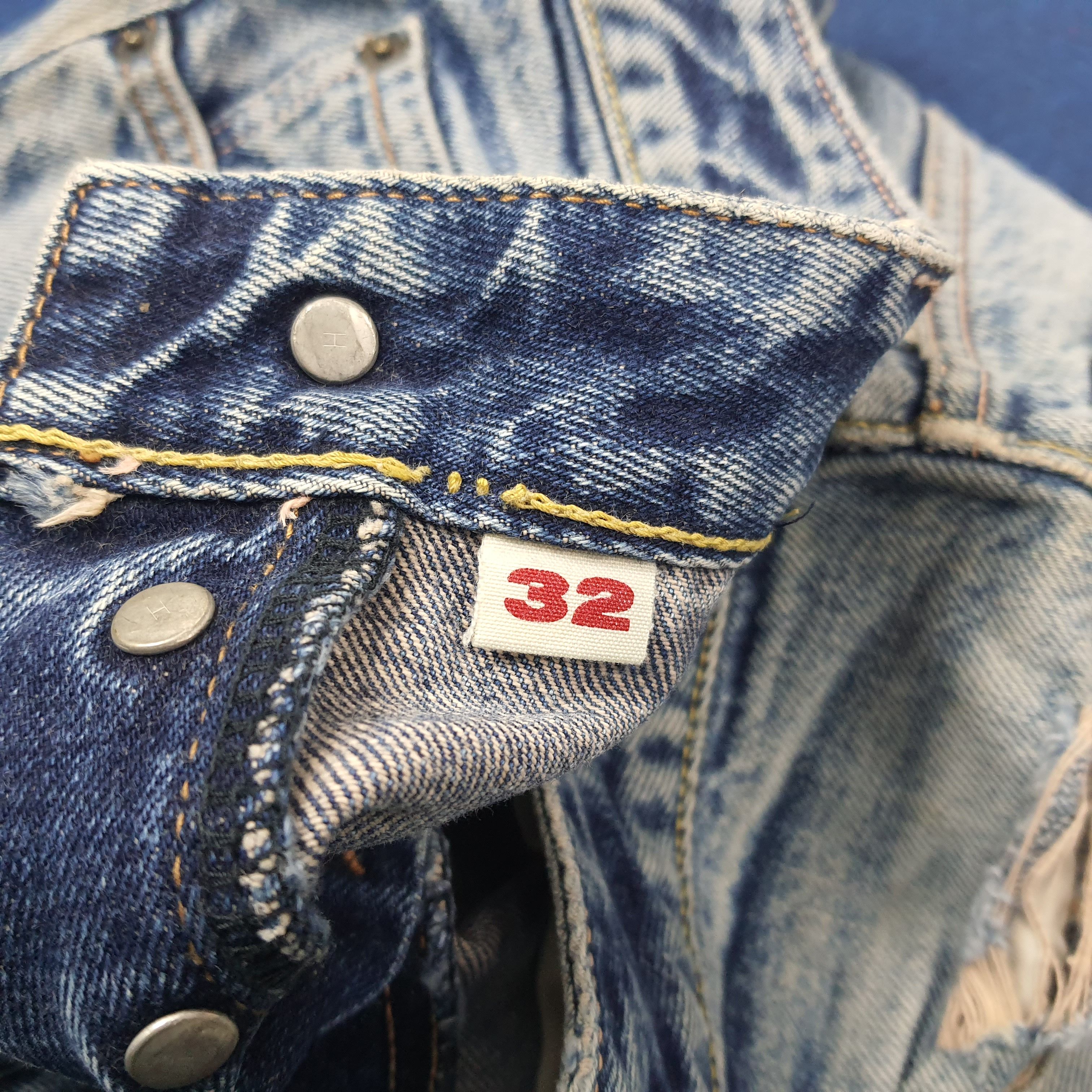 HOLLYWOOD RANCH MARKET Vintage HRM Hollywood Ranch Market Distressed Jeans C244N29 Size US 32 / EU 48 - 8 Thumbnail
