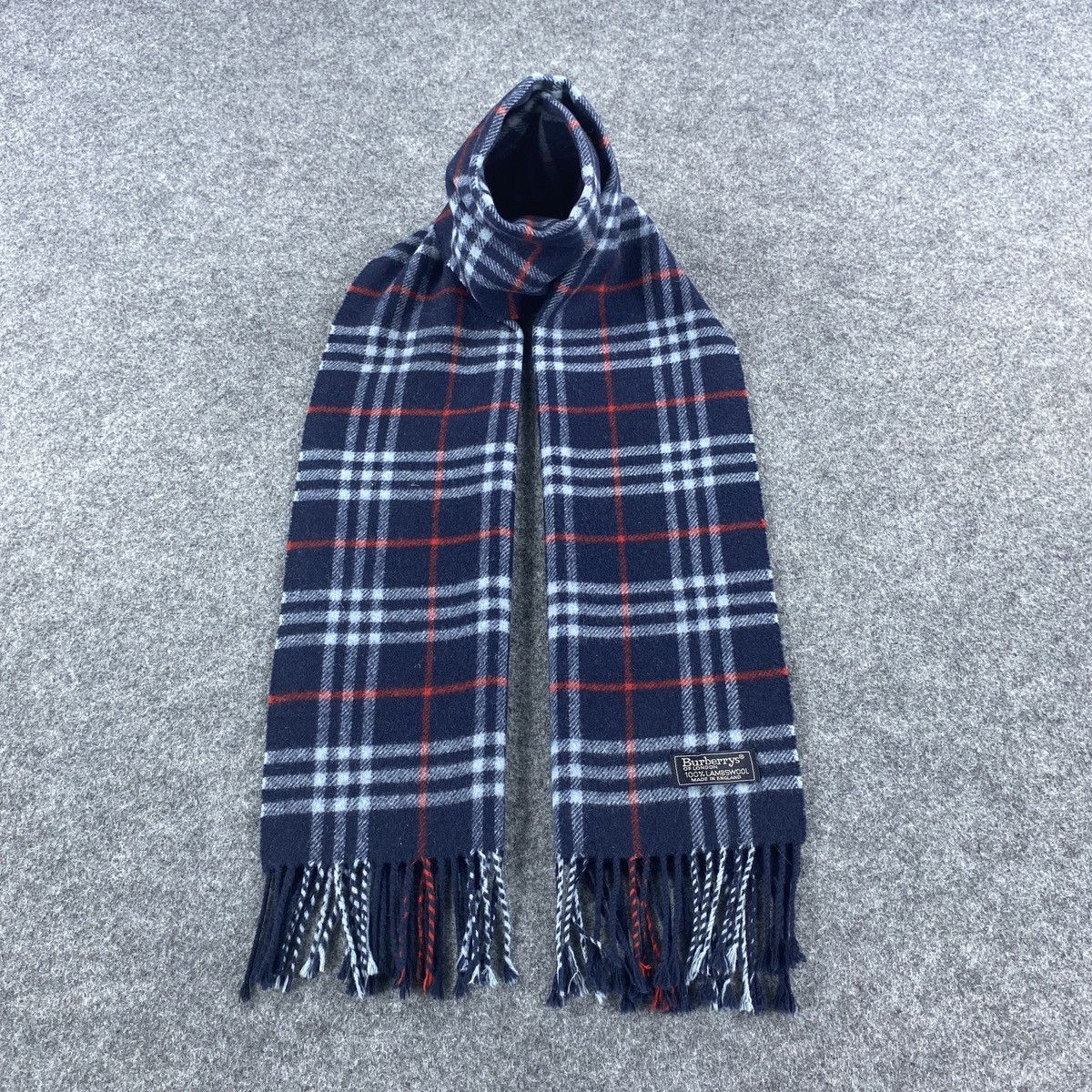 Burberry × Vintage Burberrys Scarf # Muffler # Neckwear # D671 Size ONE SIZE - 1 Thumbnail