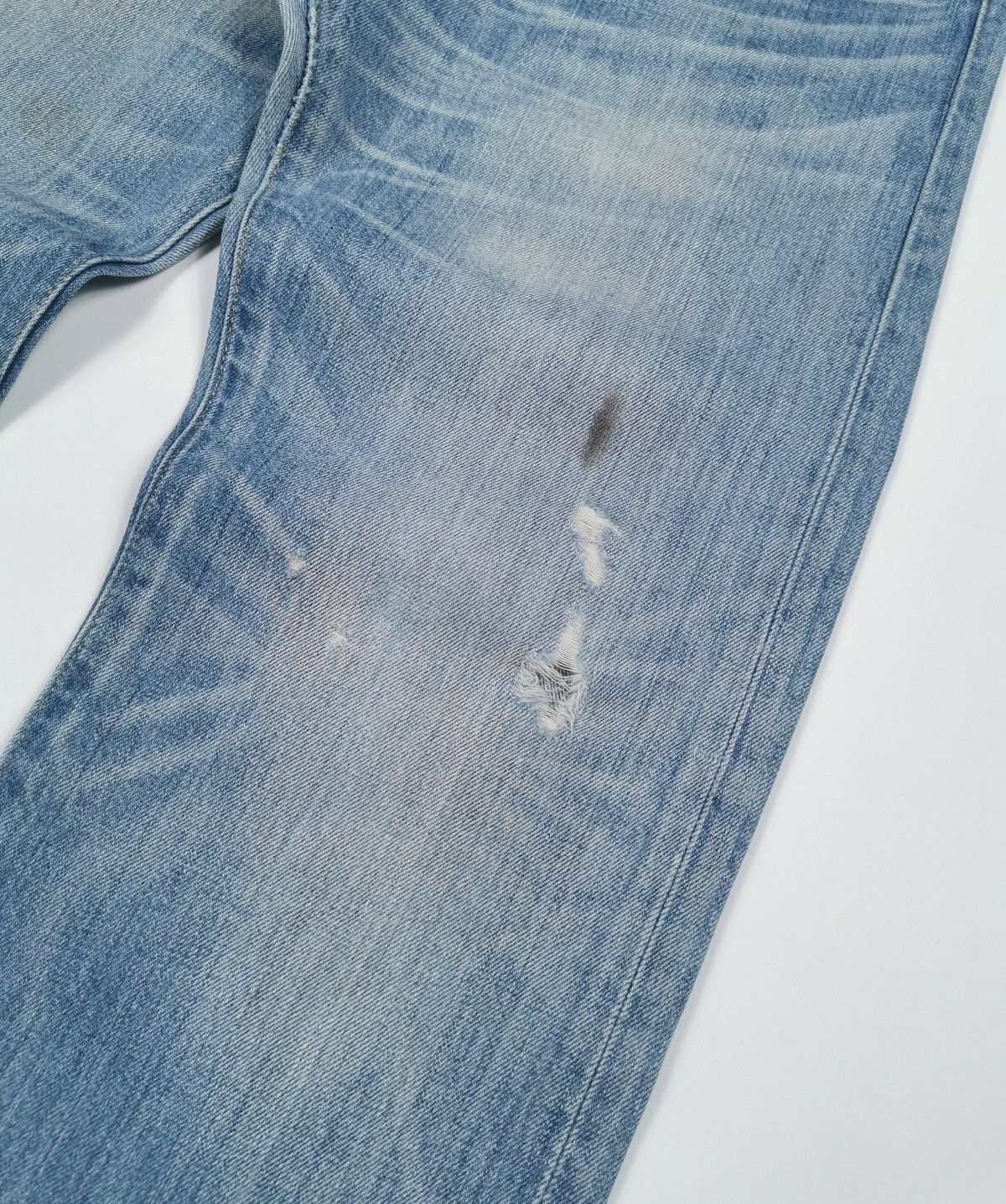 Levi's Vintage Levis 501 Distressed Denim Jeans Size US 32 / EU 48 - 4 Thumbnail