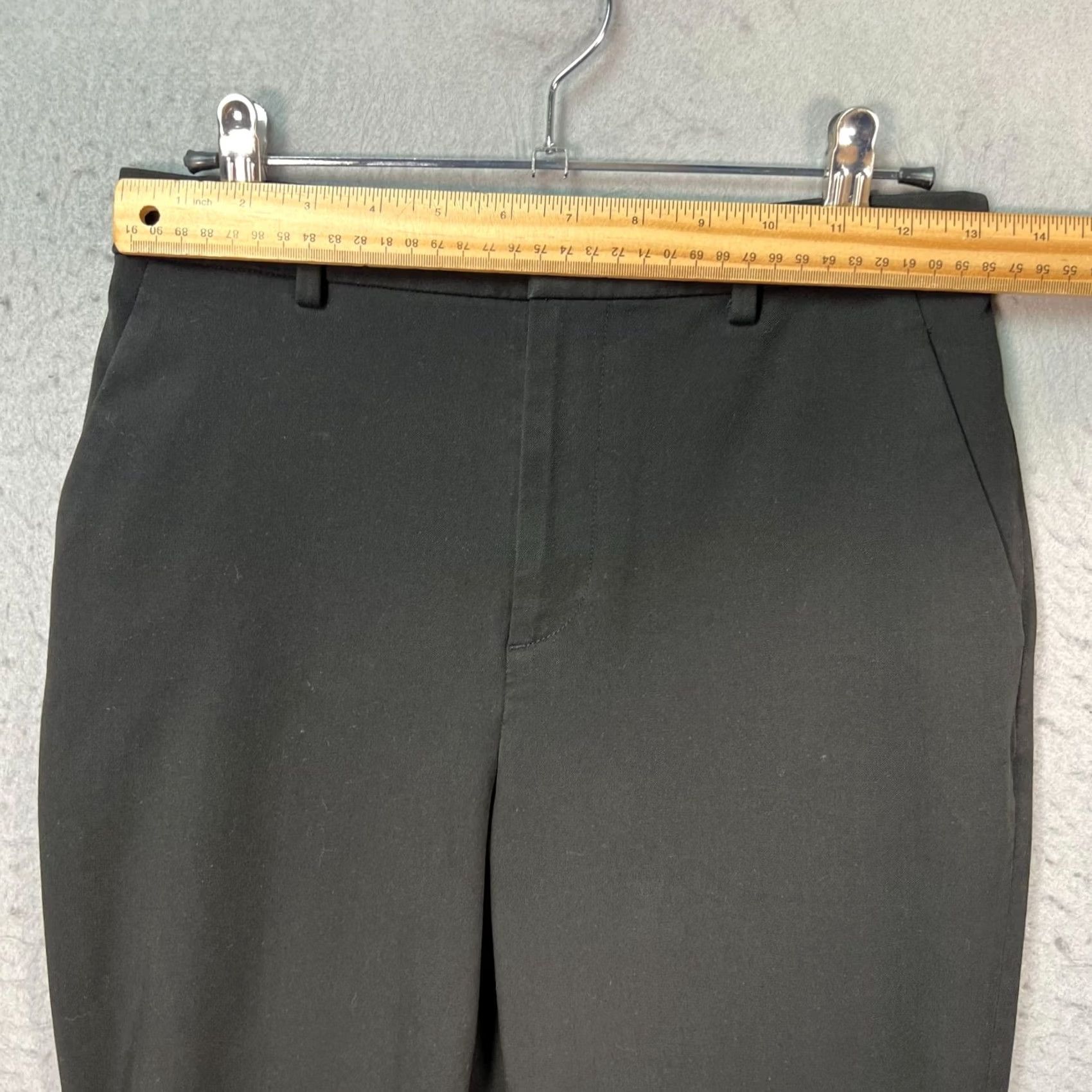 Uniqlo Uniqlo Pants Womens Size Medium Black Straight-Leg Ankle Polyester Blend Size 32" / US 10 / IT 46 - 4 Thumbnail