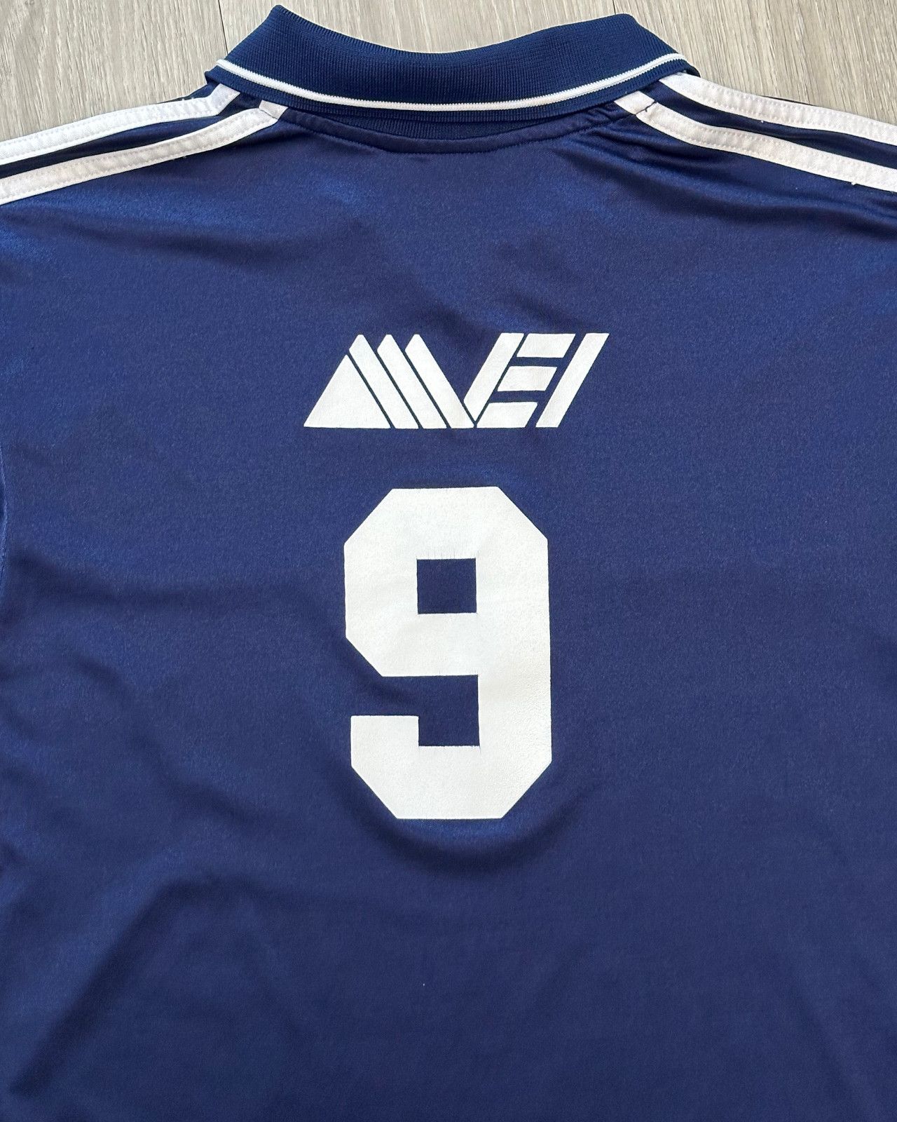 Adidas Vintage 90's Adidas #9 Navy Blue Soccer Jersey - Size Medium Size US M / EU 48-50 / 2 - 4 Thumbnail