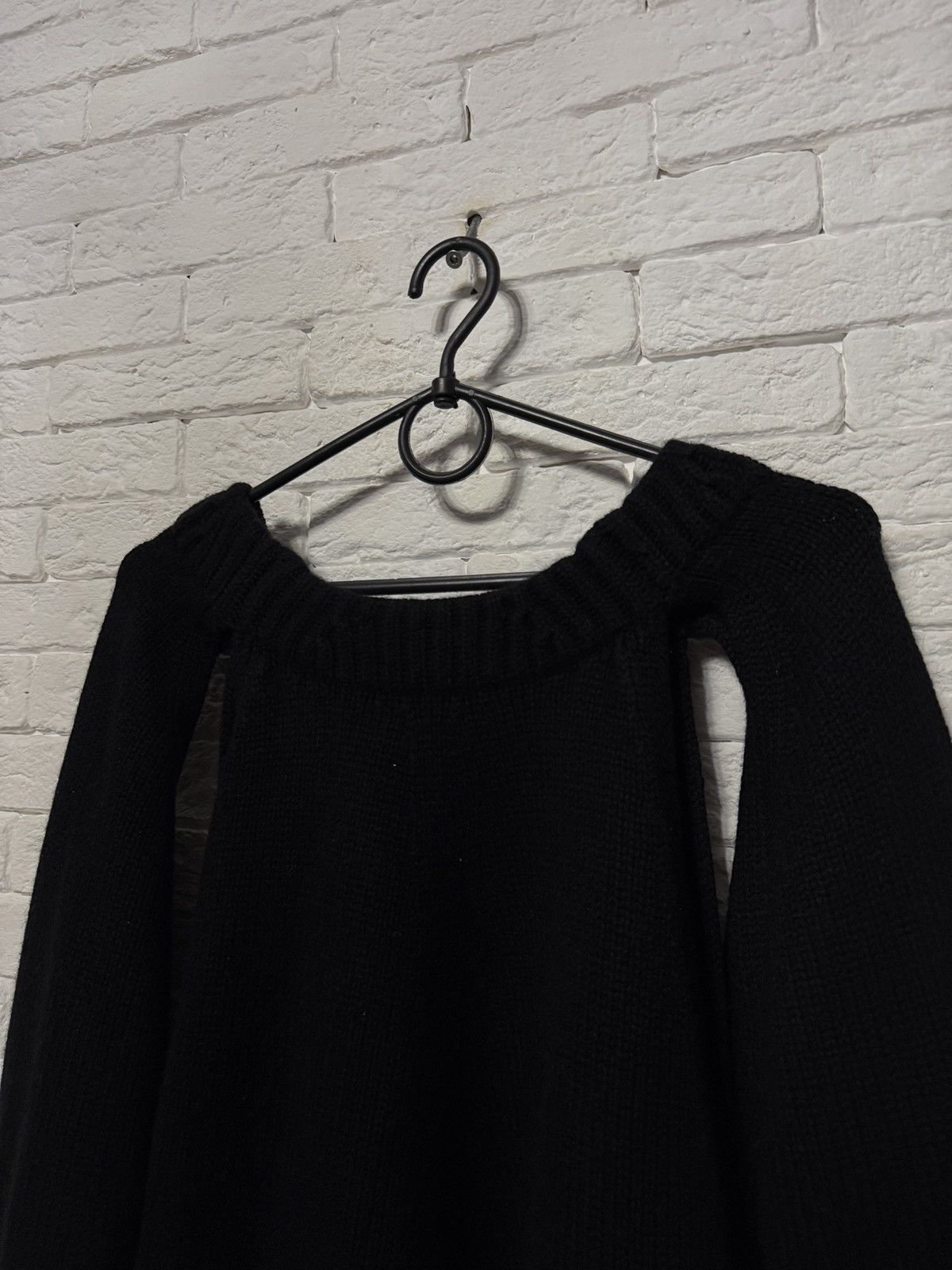 KHAITE Khaite Black Cashmere Knit Oversize Sweater Underarm Cut Out Size L / US 10 / IT 46 - 8 Thumbnail