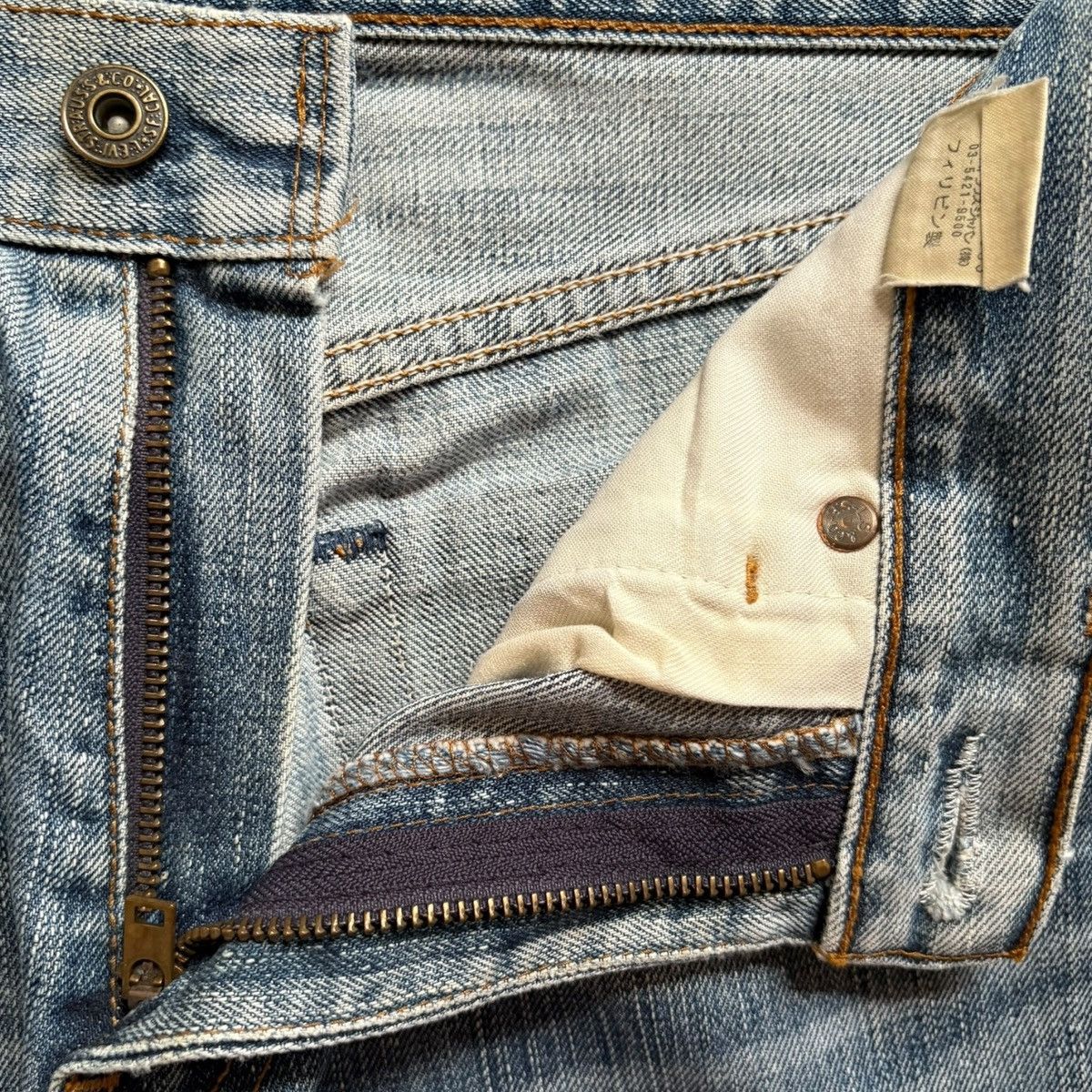 Levi's Vintage 90s Levis 502 Mud Wash Ripped Loose Jeans Size US 28 / EU 44 - 9 Thumbnail