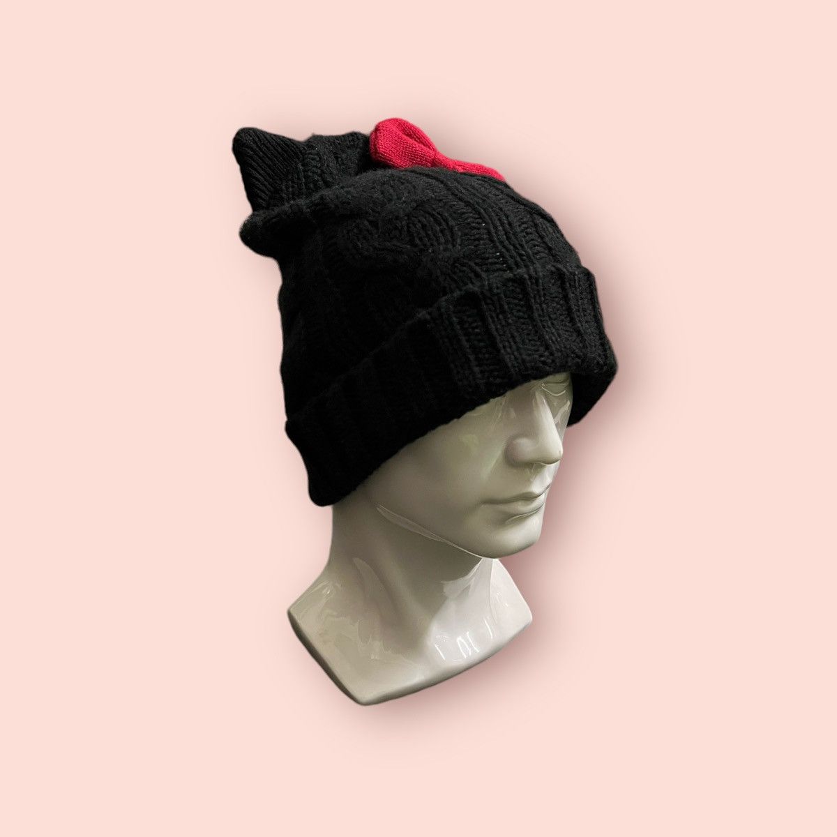Anime × Cartoon Network × Japanese Brand RARE HELLO KITTY CAT EARS RED RIBBON KNITTED BEANIE Size ONE SIZE - 6 Thumbnail