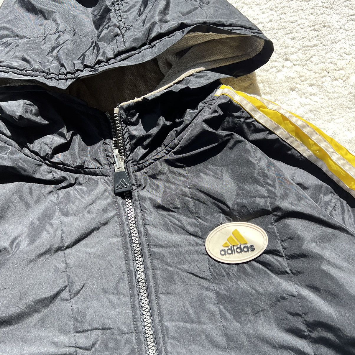 Adidas × Japanese Brand × Vintage Vintage Adidas Reversible Puffer Jacket Size US M / EU 48-50 / 2 - 3 Thumbnail