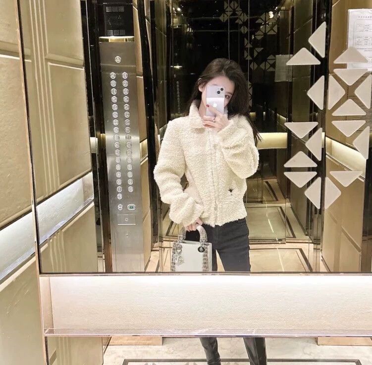 Dior Dior Beige bee embroidered wool zipper long-sleeved jacket Size XS / US 0-2 / IT 36-38 - 8 Thumbnail
