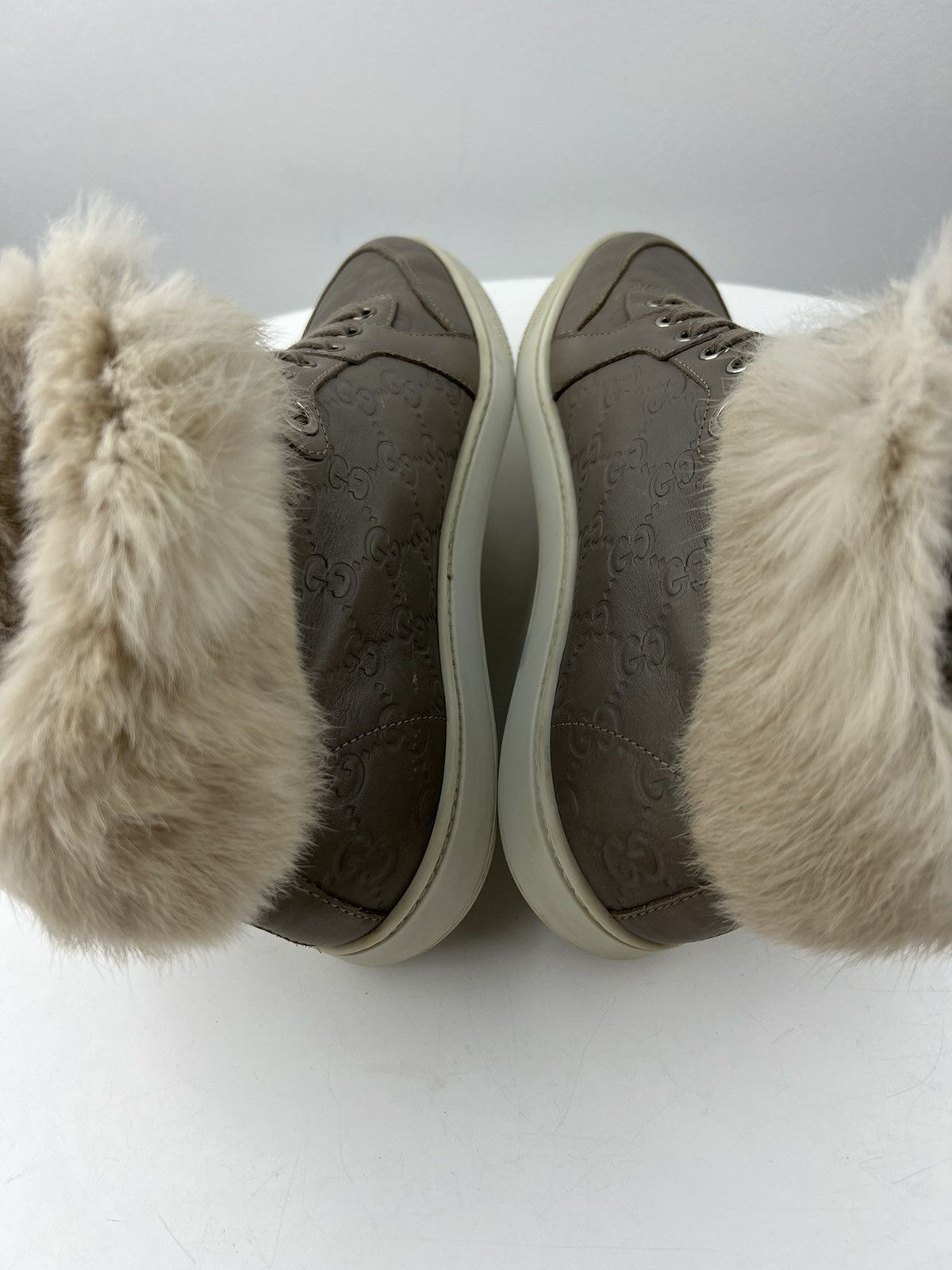GUCCI Sneakers Leather Shoes GG Logo Guccissima Fur Trim