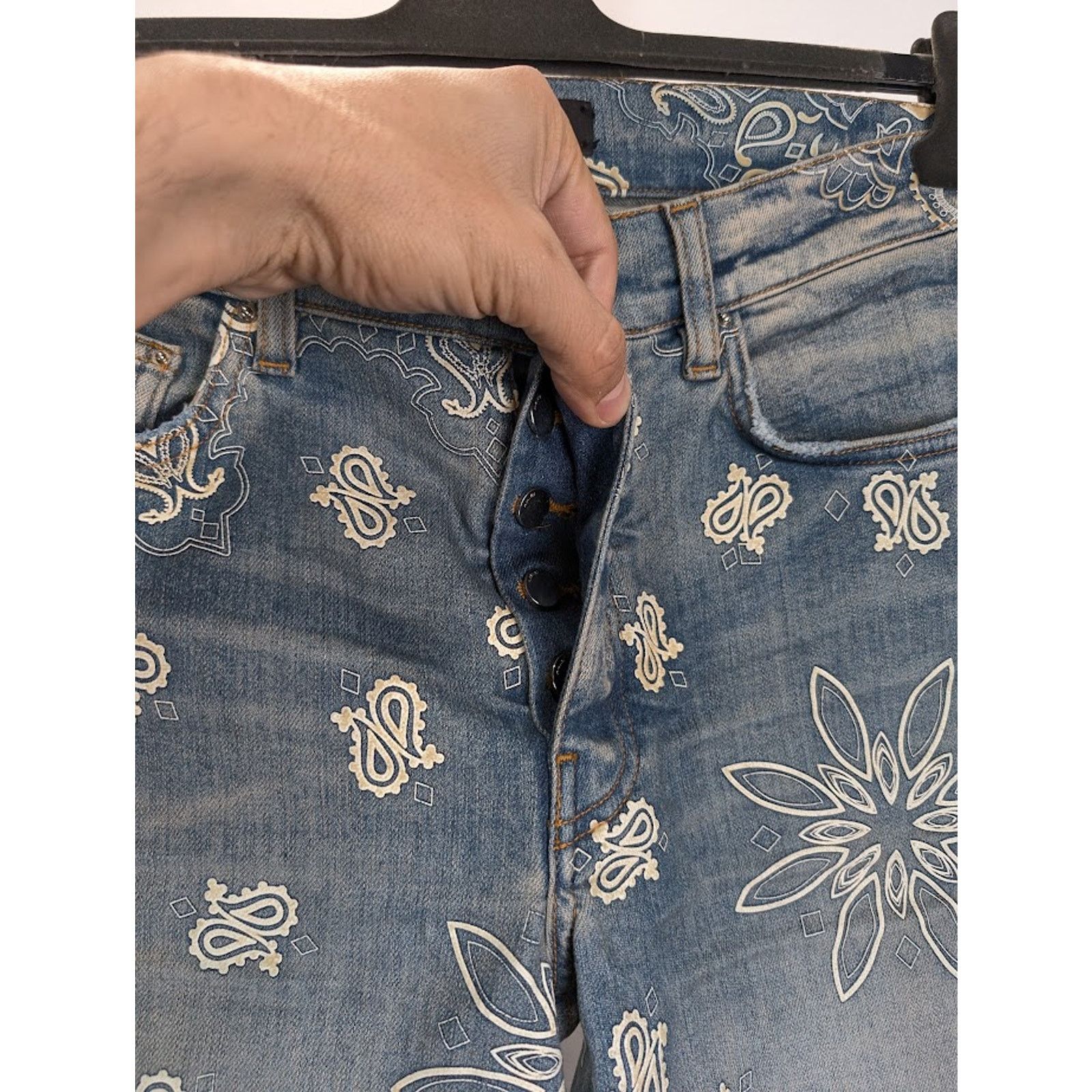 Amiri o1rshd1 Q:2 / Flocked Bandana Jeans in Clay Indigo Size US 31 - 9 Thumbnail
