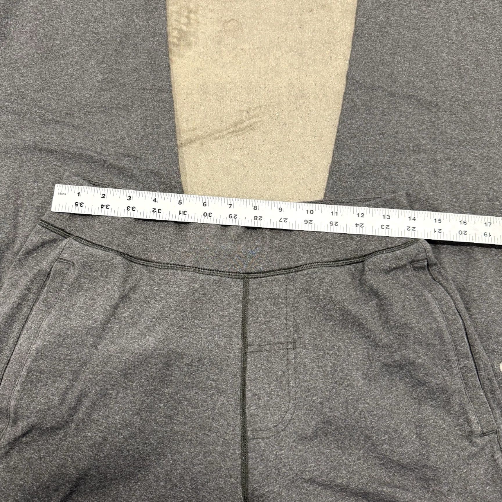 Lululemon Lululemon Men's Jogger Pants Medium Gray Lightweight Drawstring Pants Size US 31 - 6 Thumbnail