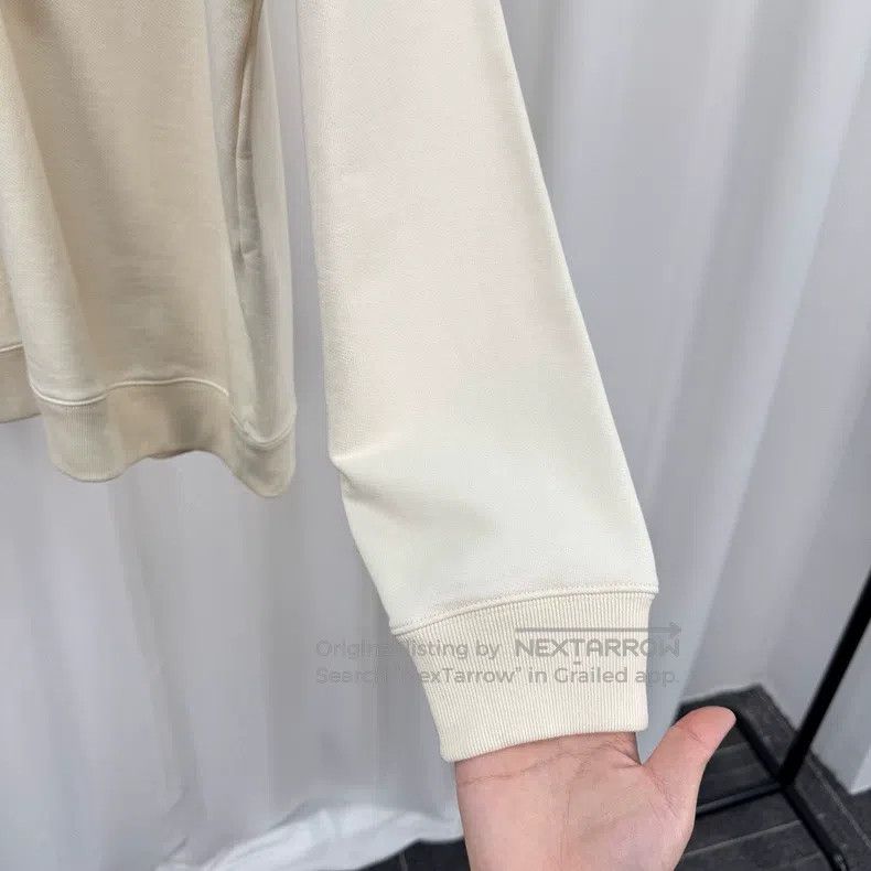 Loewe Loewe Logo hooded sweatshirt with chest leather patch Size L / US 10 / IT 46 - 4 Thumbnail