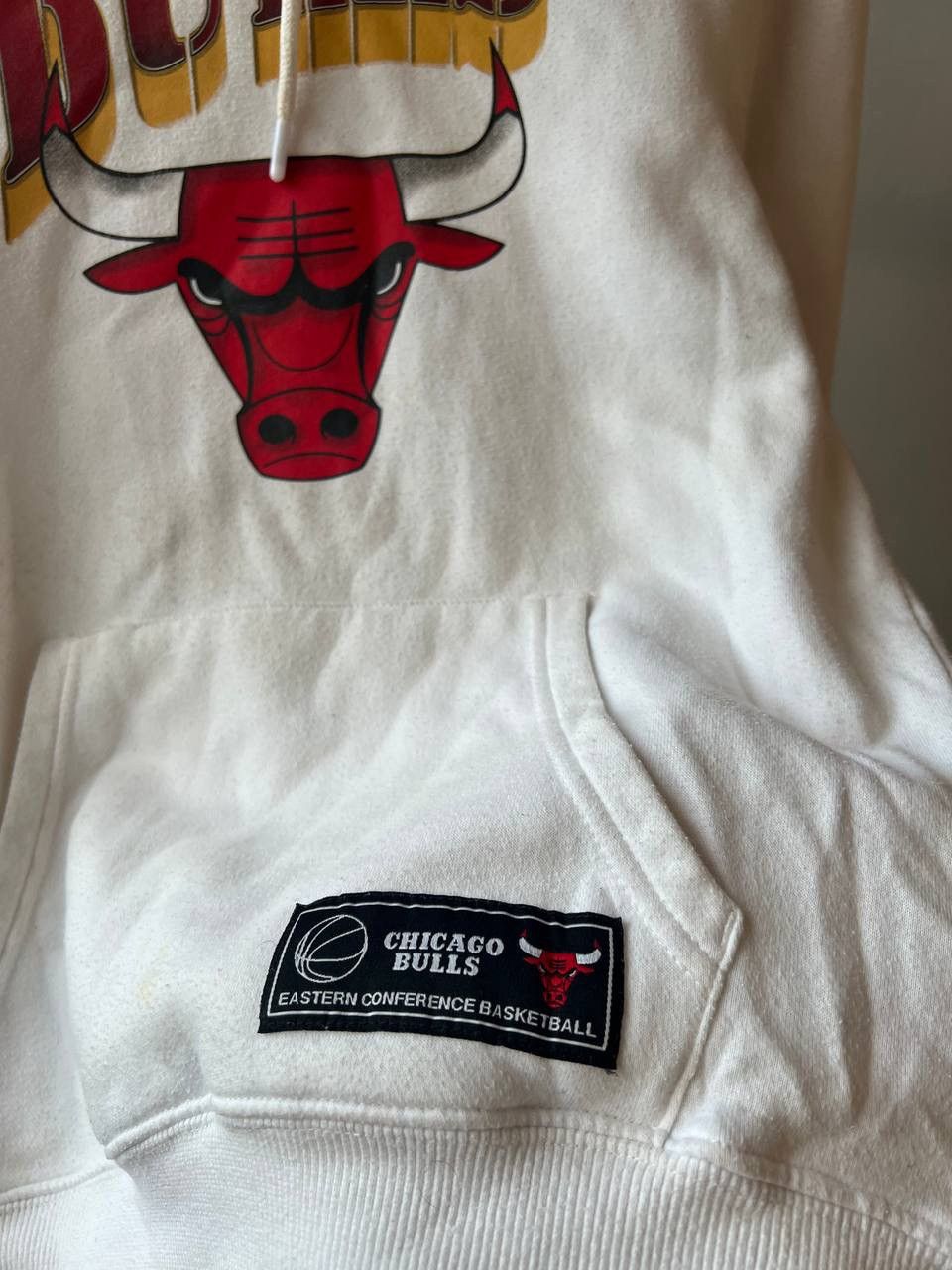 NBA CHICAGO BULLS NBA OVERPRINTED RETRO HOODIE SIZE S MENS Size US S / EU 44-46 / 1 - 11 Thumbnail
