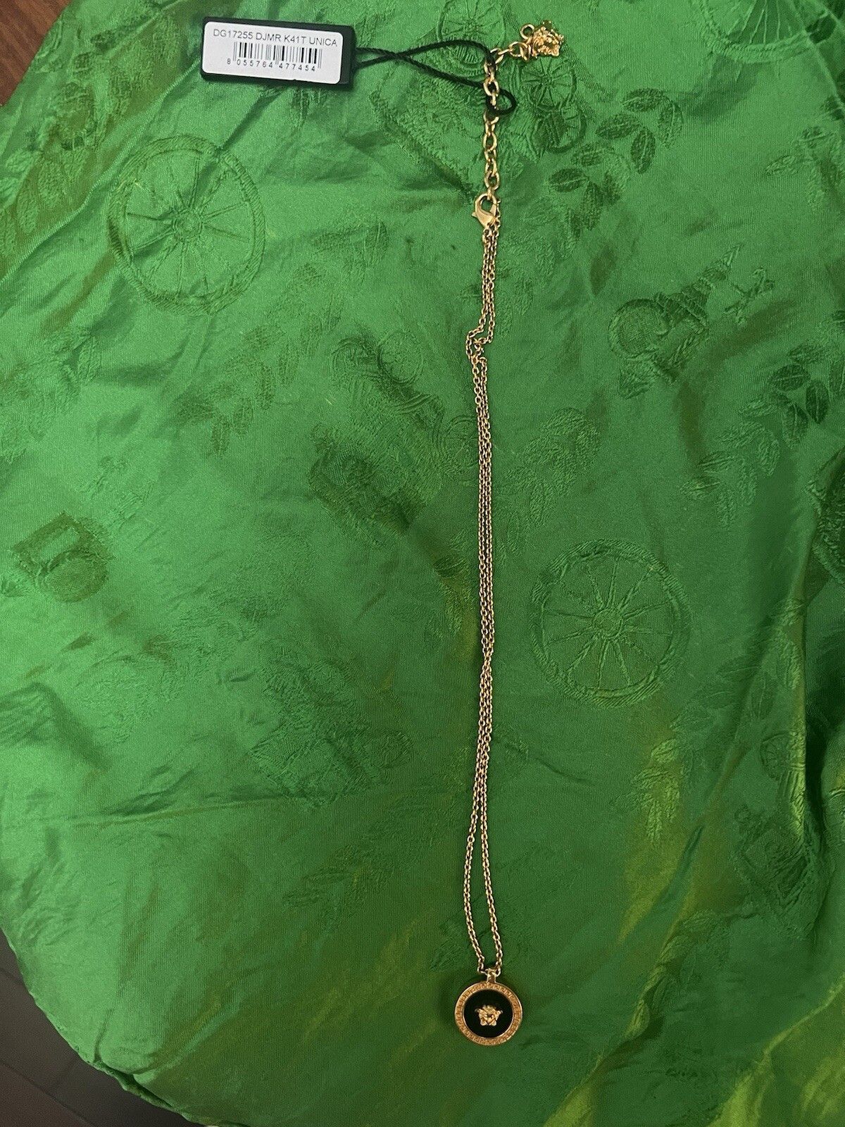 Versace Enamel Medusa Necklace Black+Gold Size ONE SIZE - 6 Thumbnail