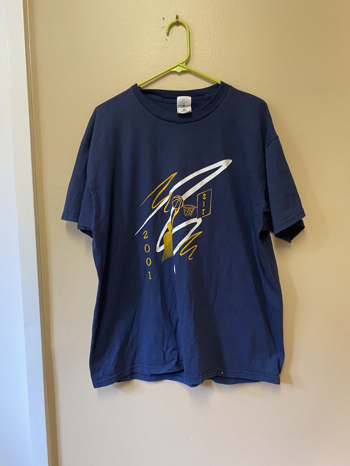 Vintage 2001 SIT Basketball T-Shirt Size US XL / EU 56 / 4 - 1 Thumbnail