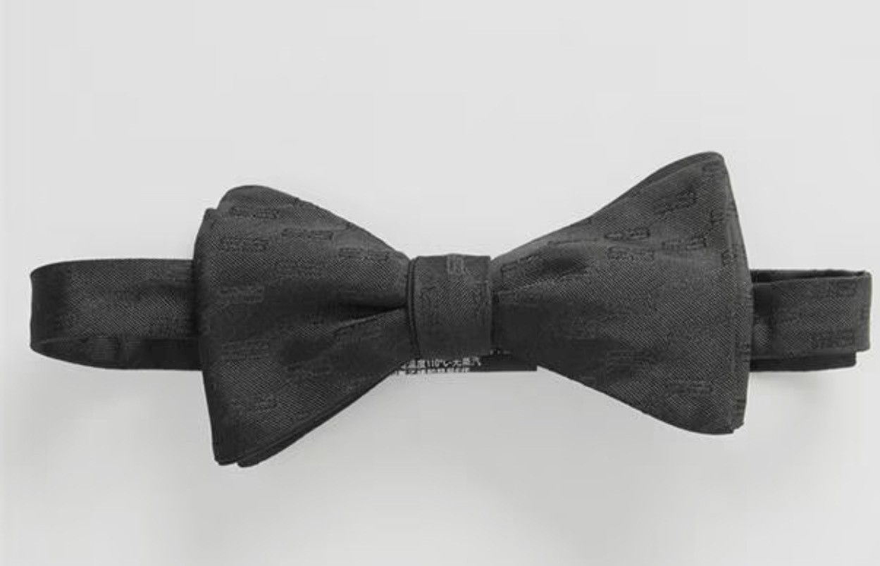 🔥RARE Balenciaga Evening Bow Tie
