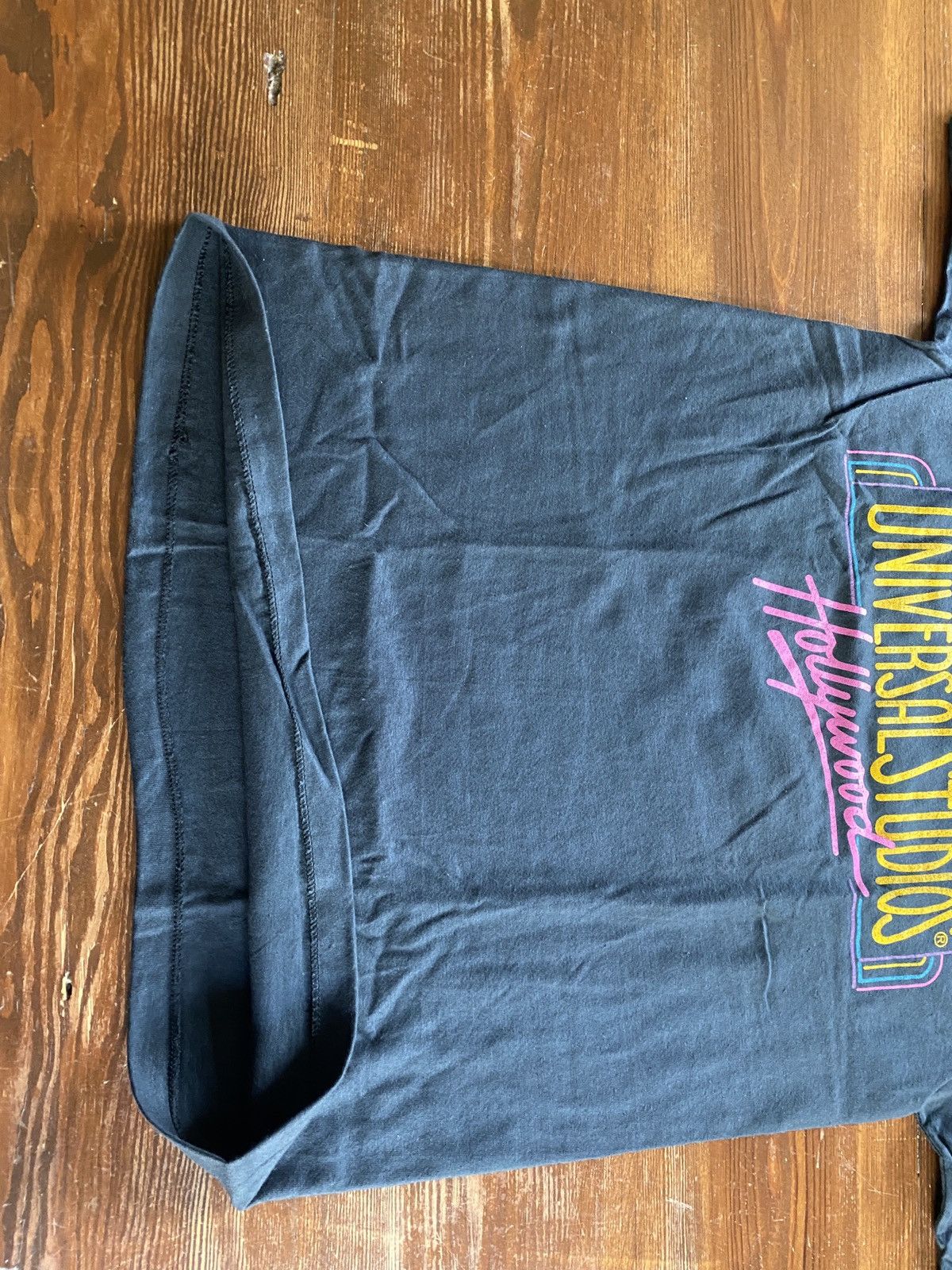 Hanes × Universal Studios × Vintage Vintage NWT 80’s Universal Studios Black Single Stitch Tee Size US M / EU 48-50 / 2 - 9 Thumbnail