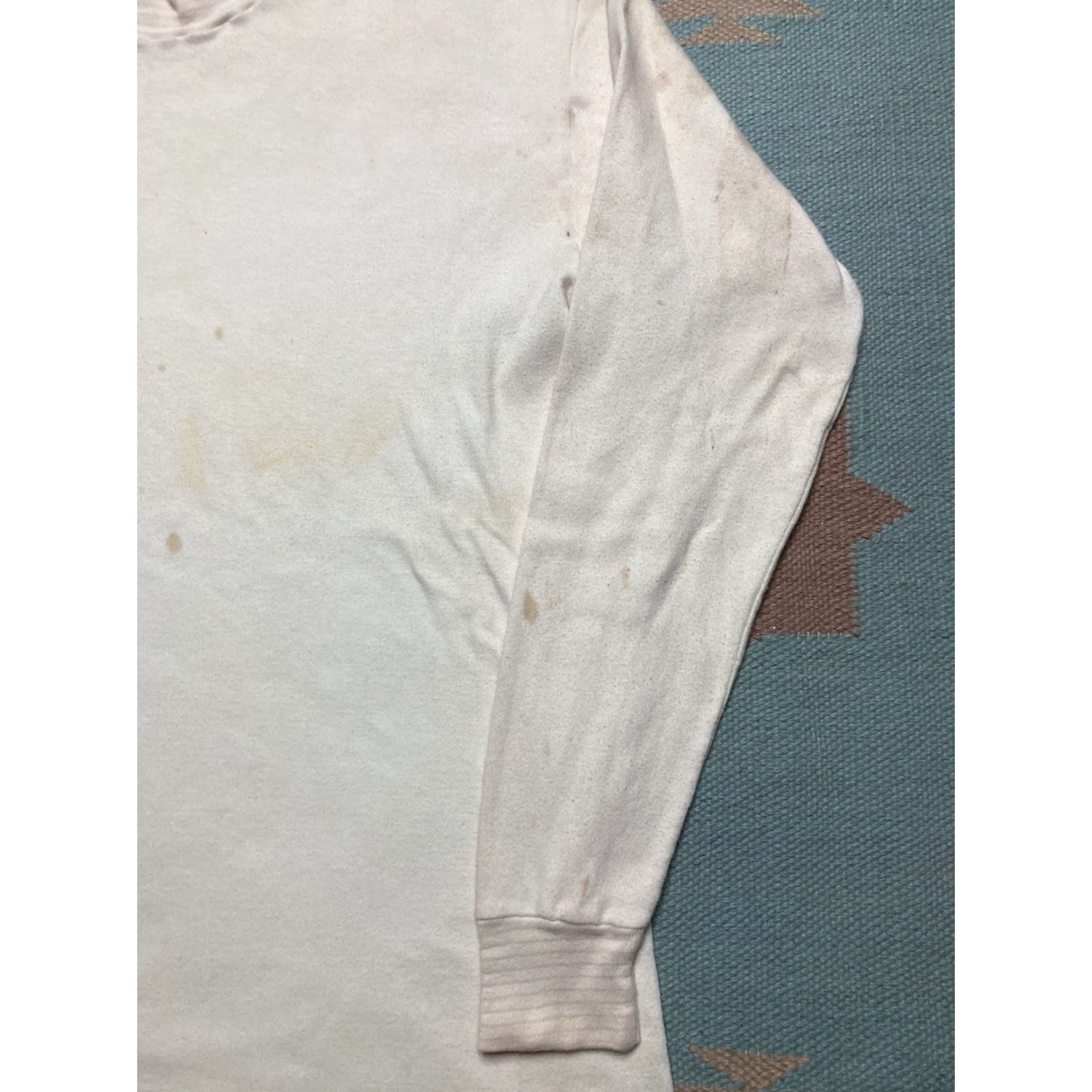 Vintage VINTAGE 1950s Long Sleeve T Shirt White Cotton Grunge Large Mens Shirt Size US L / EU 52-54 / 3 - 4 Thumbnail