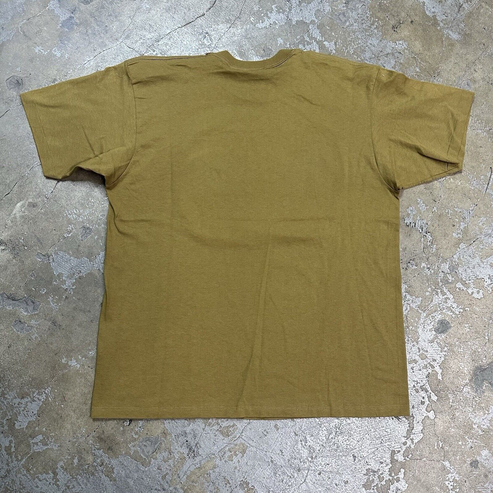 Tribal Streetwear × Vintage Vintage 90s Tribal Gear Graffiti Spray Can Tee T-Shirt XL Size US XL / EU 56 / 4 - 3 Thumbnail