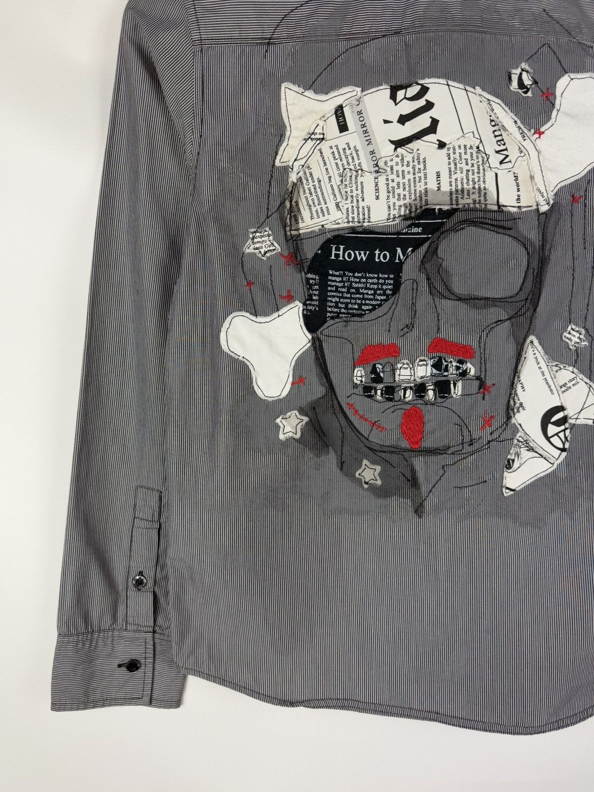 John Galliano John Galliano Long Sleeve Newspaper Print Button Up Shirt Size XS / US 0-2 / IT 36-38 - 22 Thumbnail