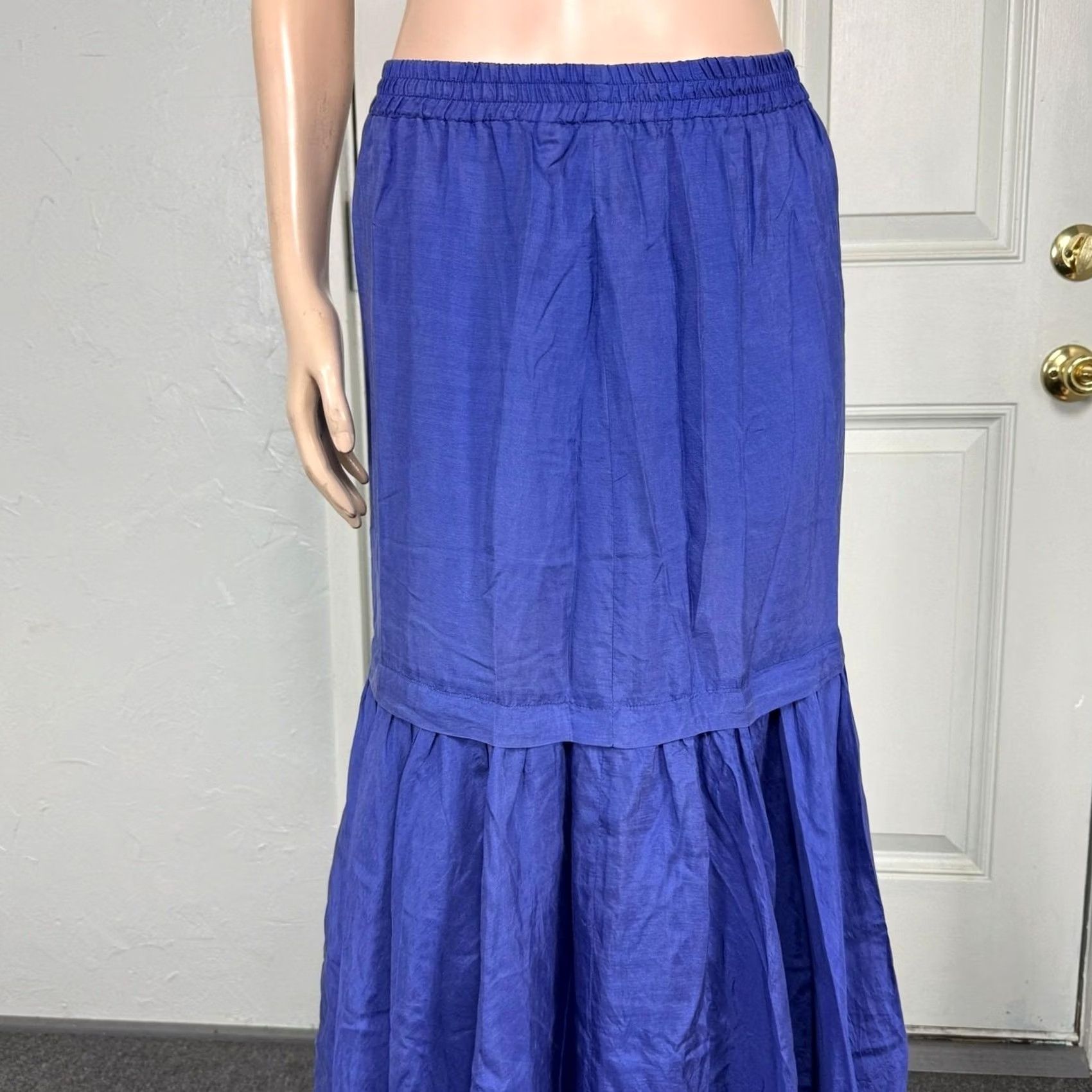 Vintage VINTAGE Carole Little Skirt Womens Maxi Silk Blue 4 Bohemian 2010s Knee Length Crepe Dry Clean Only Size 27" / US 4 / IT 40 - 2 Thumbnail
