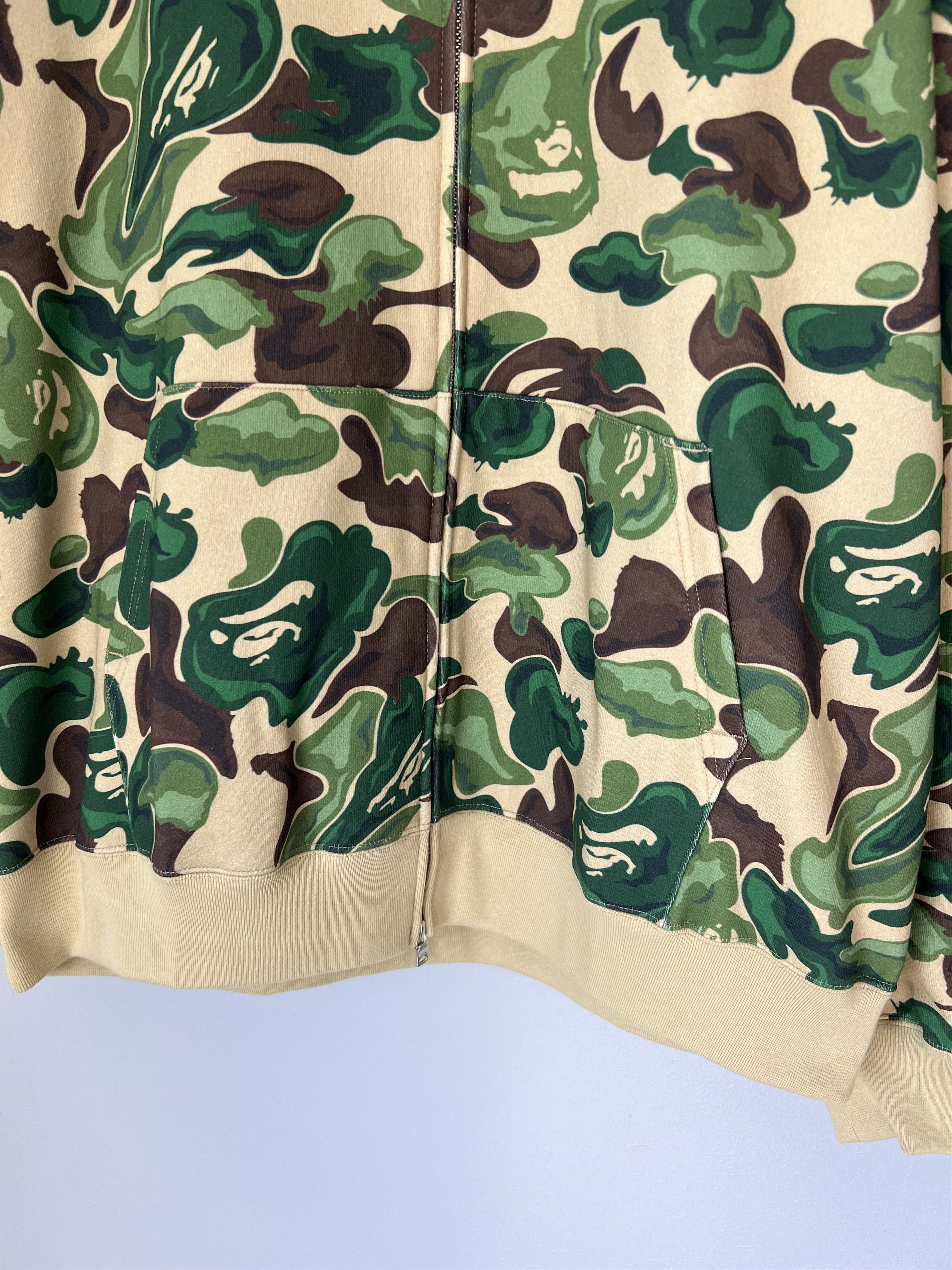 Bape Bape Art Camo Full Zip Shark Hoodie in Green Size US XXL / EU 58 / 5 - 3 Thumbnail