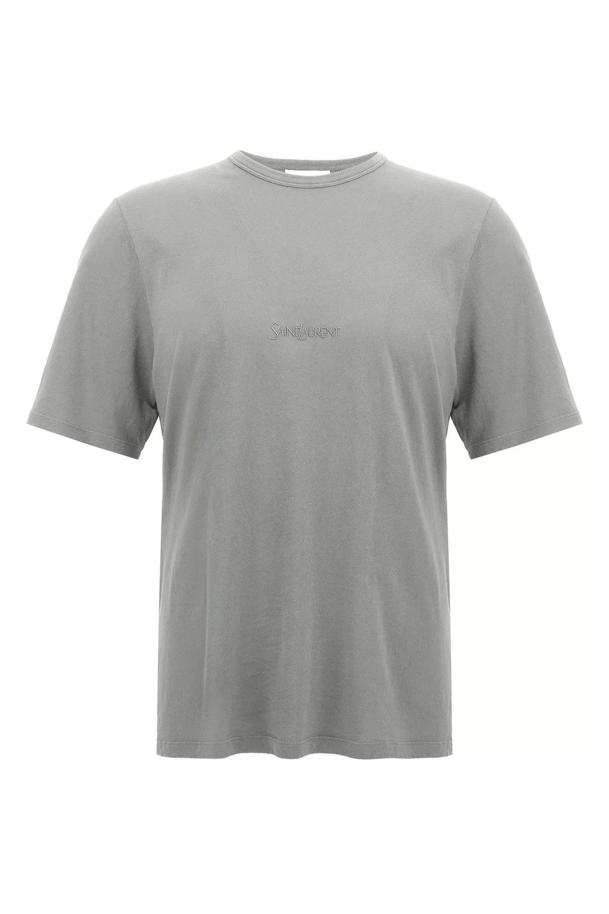 Logo embroidery t-shirt