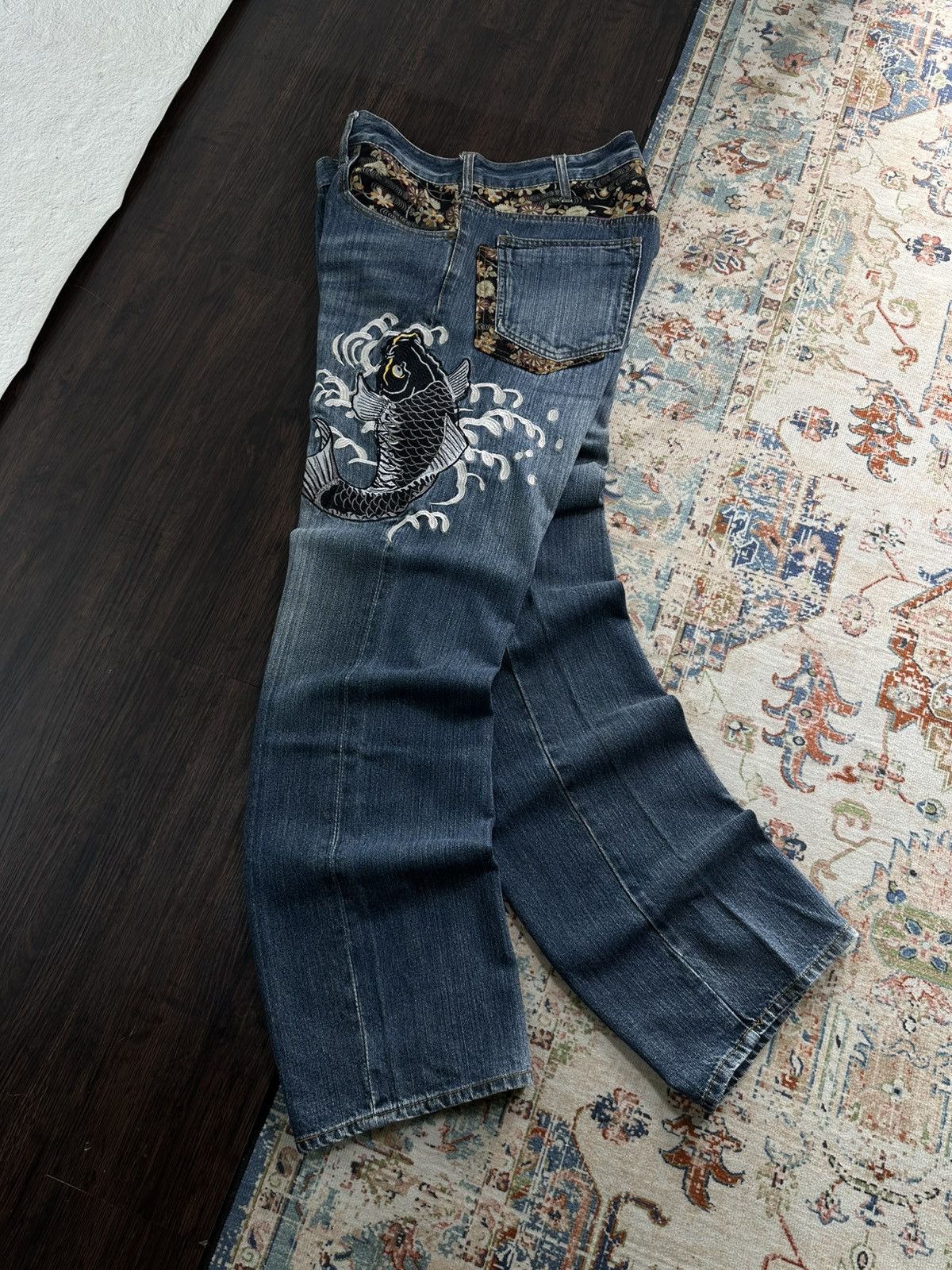 Karakuri Tamashii KARAKURI STYLE ‘ DOMINATE ‘ KOI EMBROIDERY JAPANESE DENIM Size US 30 / EU 46 - 1 Thumbnail