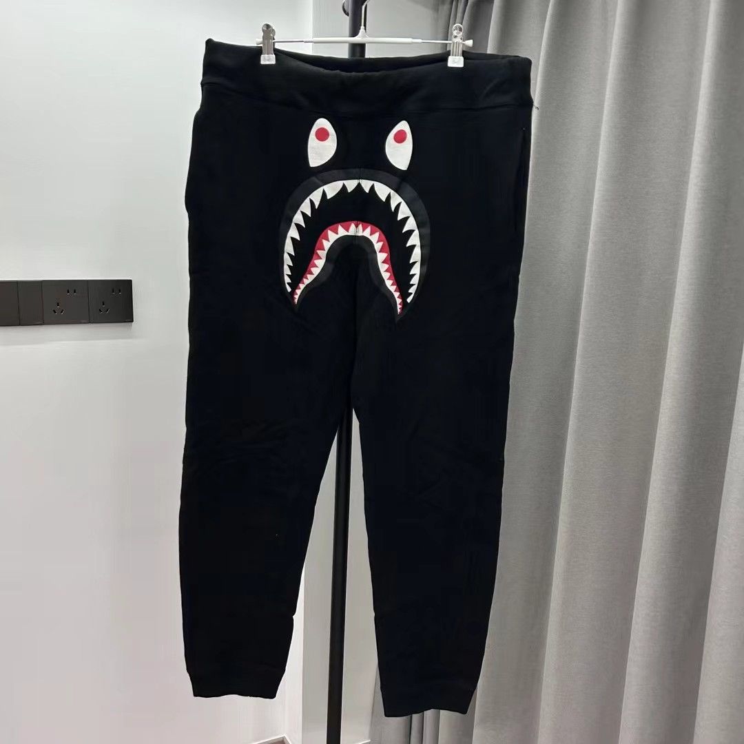 Bape SHARK SWEAT PANTS Size US 36 / EU 52 - 1 Thumbnail