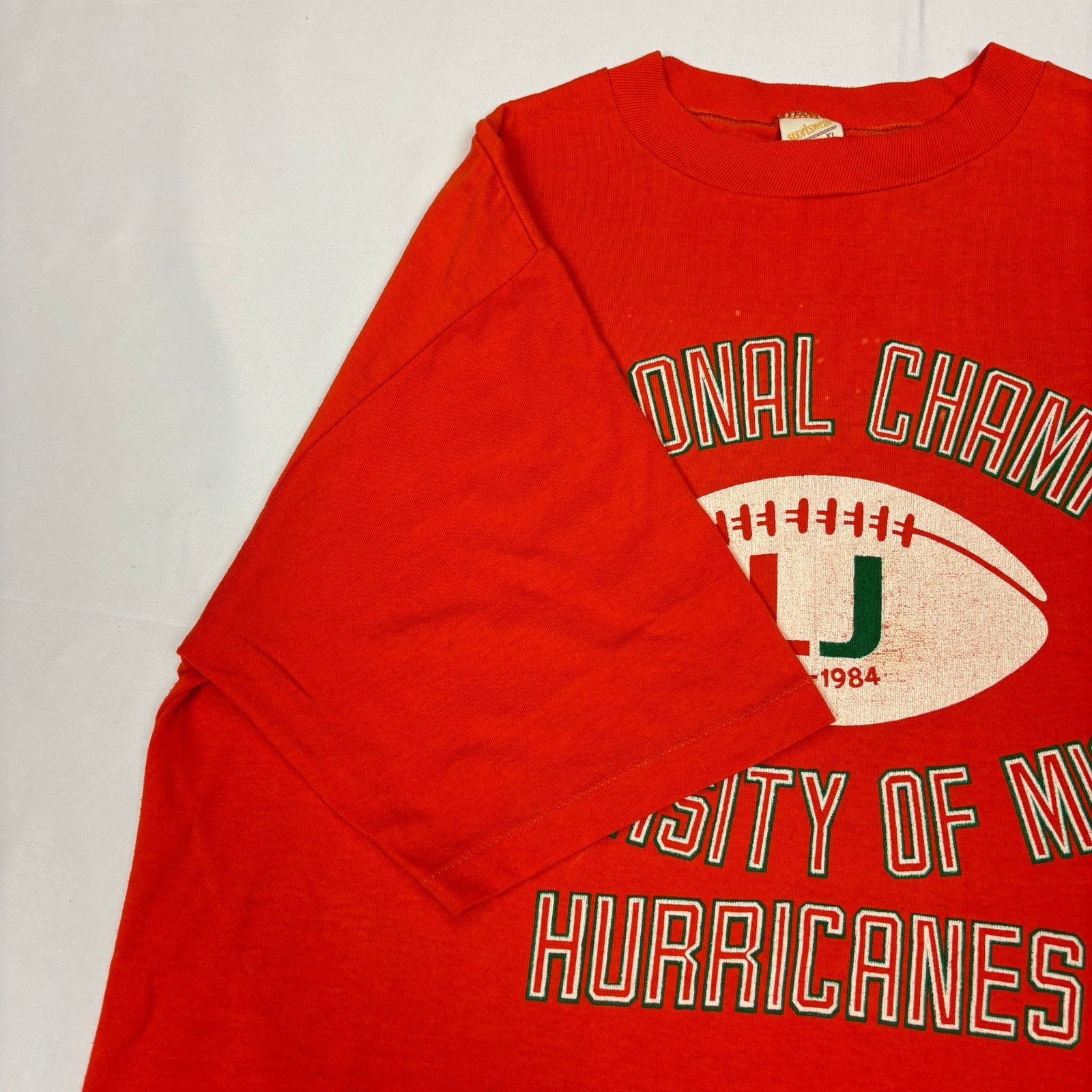 Vintage Vintage 80s University of Miami UM Hurricanes Tee Shirt XL Size US XL / EU 56 / 4 - 3 Thumbnail