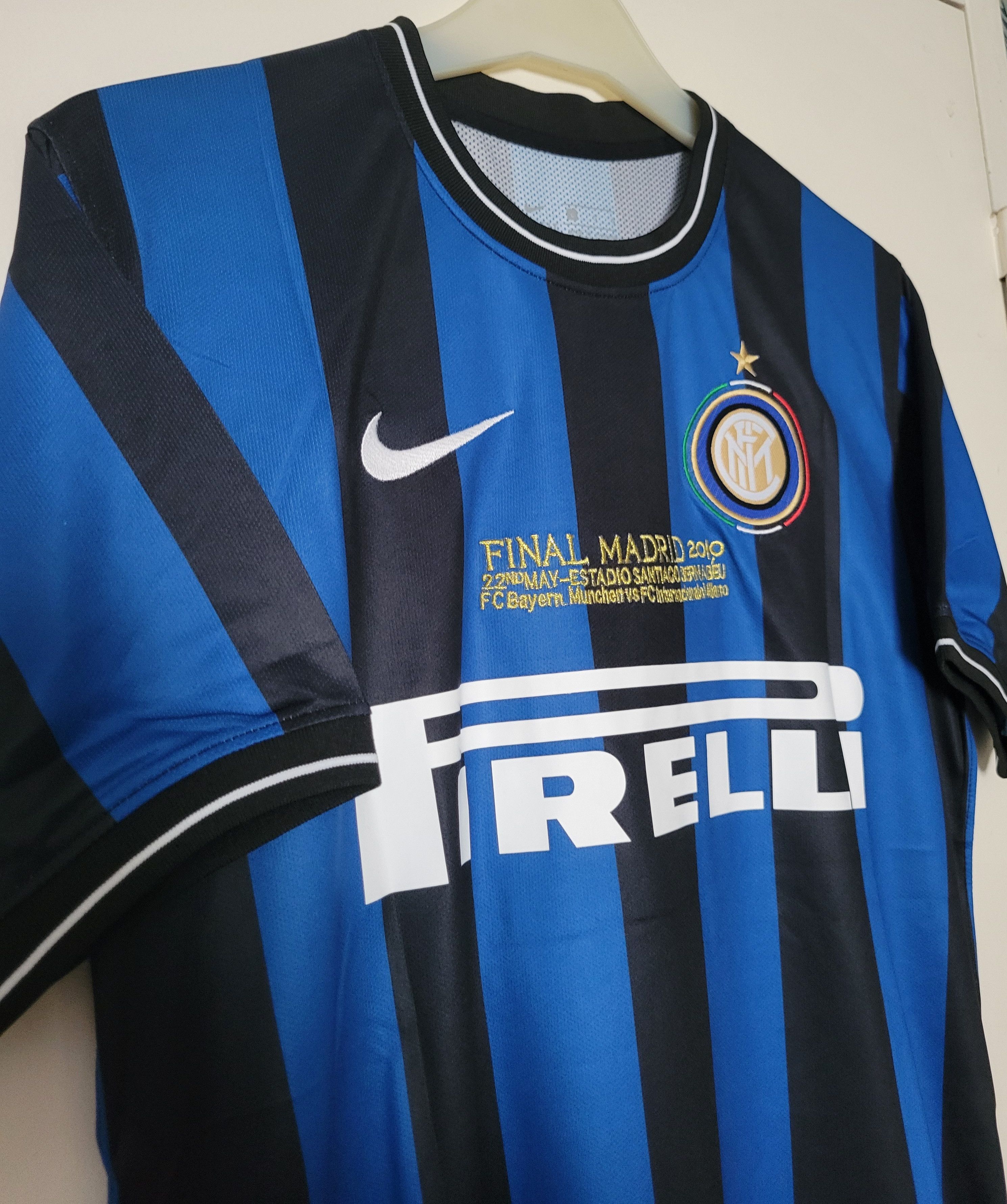 Other Inter Milan 2009-2010 Eto’o 9 Vintage Retro Football Jersey Size US L / EU 52-54 / 3 - 3 Thumbnail