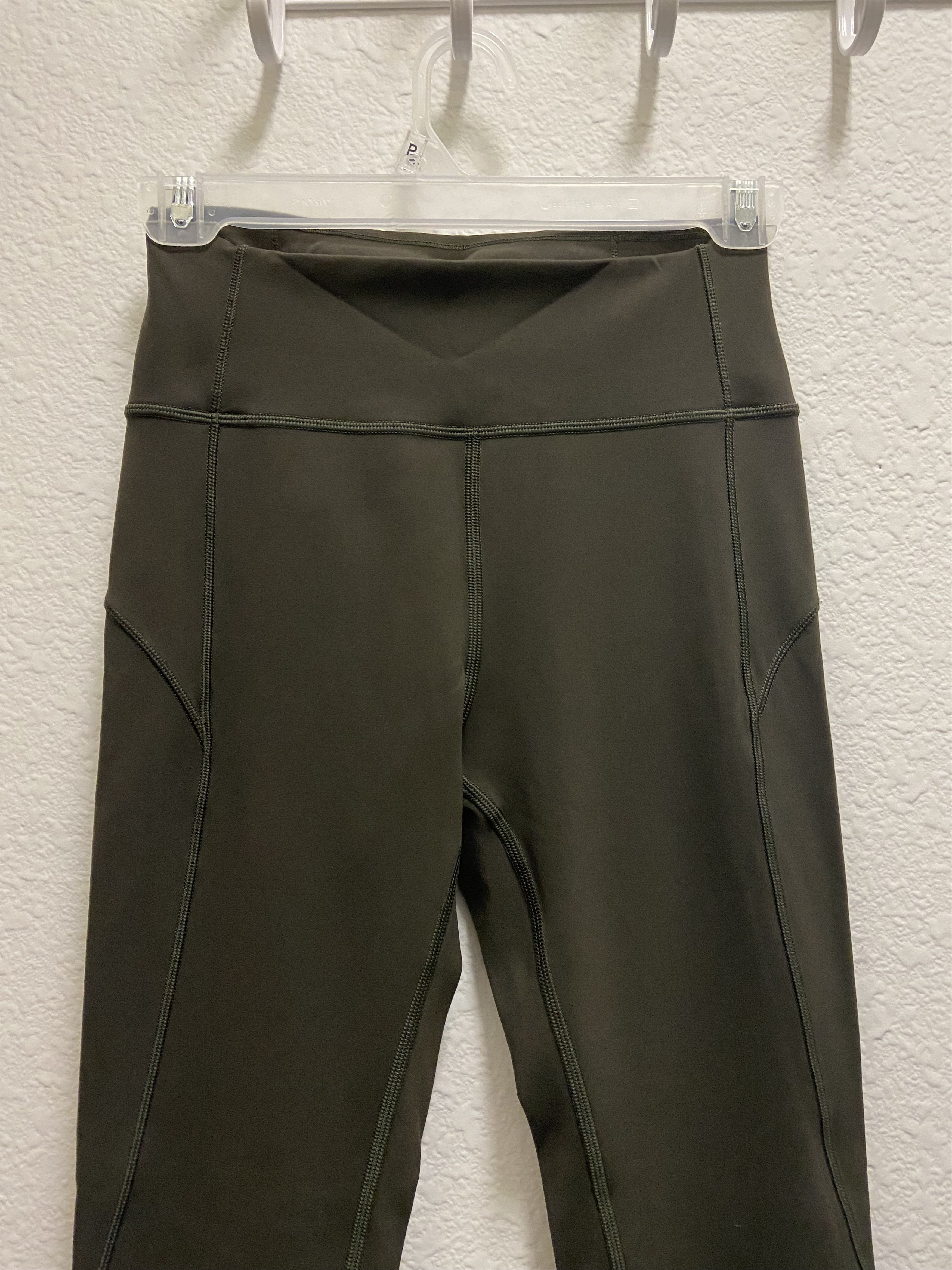 Lululemon 🆕 Lululemon In Movement 25” Leggings - Dark Olive Size 27" / US 4 / IT 40 - 3 Thumbnail