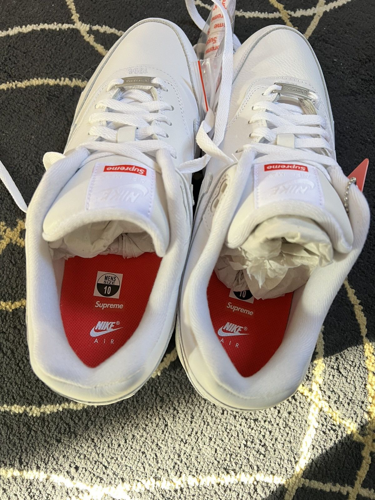 Nike × Supreme Supreme x Nike Air Max 1 (SS25) Size US 10 / EU 43 - 10 Thumbnail
