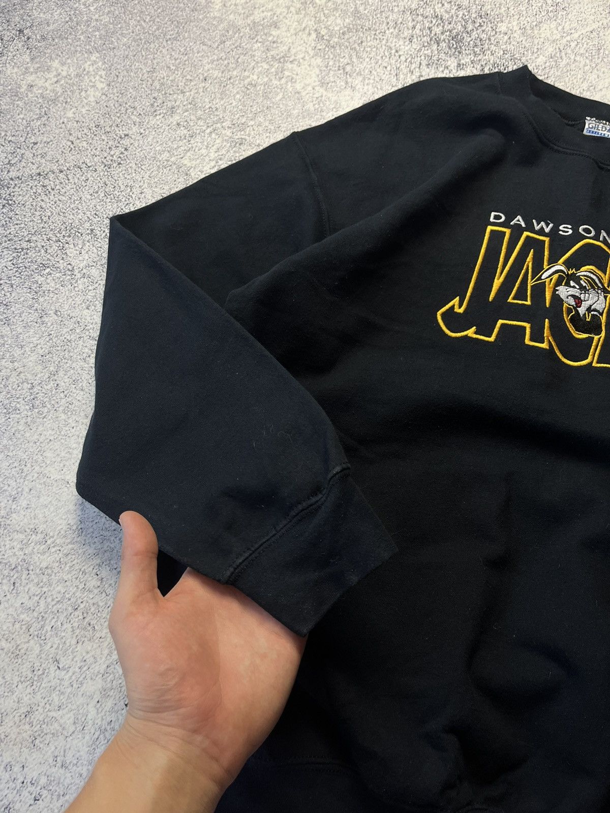 Gildan Vintage Sweatshirt Dawson-Boyd Jacks Y2K Size US L / EU 52-54 / 3 - 9 Thumbnail