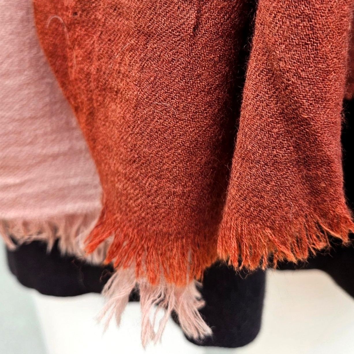 Donna Karan Vintage Donna Karan Signature Wool Shawl Wrap Rust Blush Omb Size ONE SIZE - 9 Thumbnail
