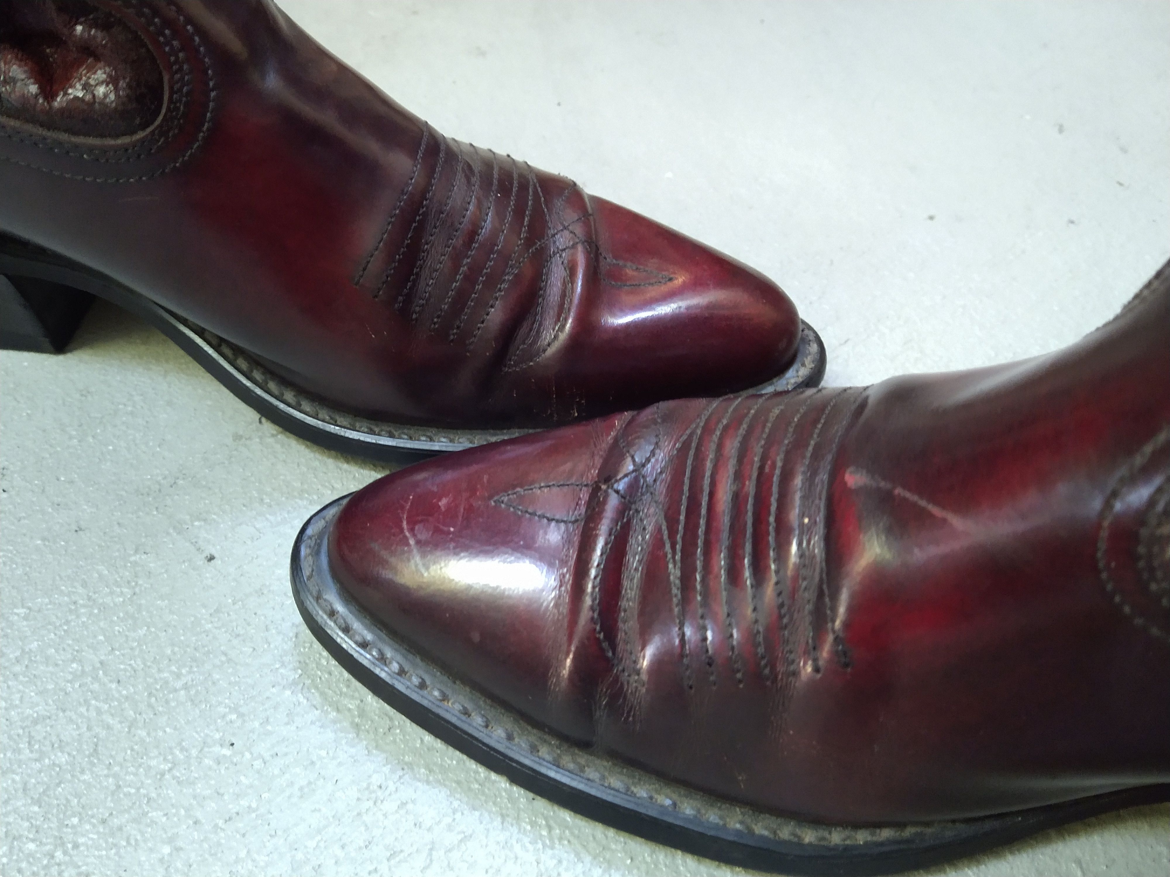 Genuine Leather Vintage Cowboy Boots Size 7 D Burgundy Red Leather Botas Size US 7 / EU 40 - 6 Thumbnail
