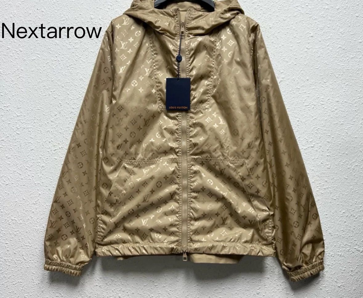 Louis Vuitton Louis Vuitton Monogram print, double-side colored jacket Size US M / EU 48-50 / 2 - 1 Thumbnail