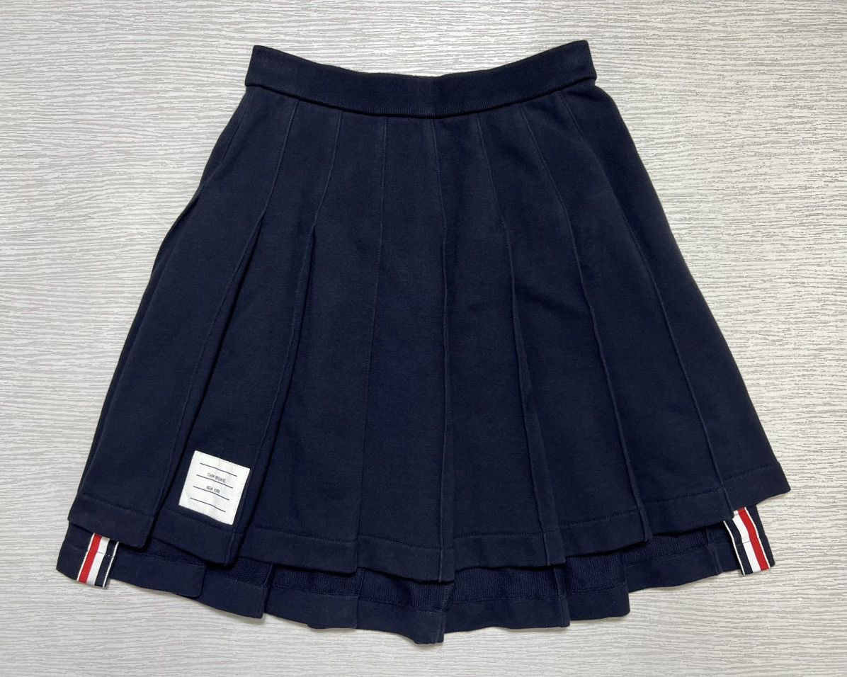 Thom Browne Thom Browne - Pleated Loopback Cotton Mini Skirt Size 25" / US 0 / IT 36 - 1 Thumbnail