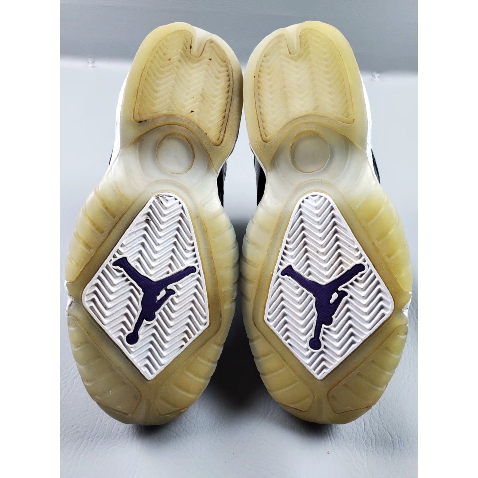 Jordan Brand Men's Nike Air Jordan B'Loyal "White Court Purple" Sneaker Sz 8 315317-114 Size US 8 / EU 41 - 7 Thumbnail