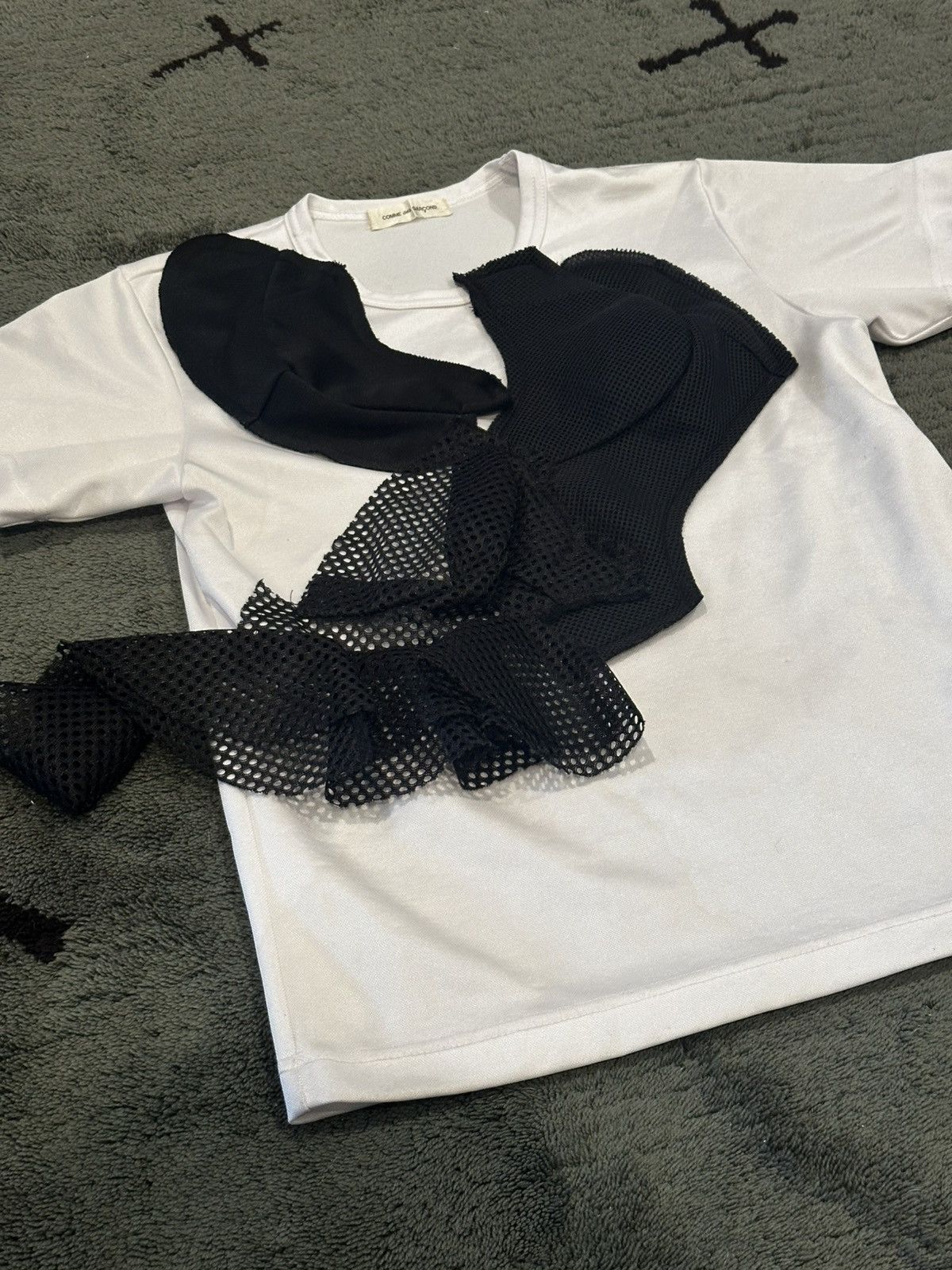 Comme des Garcons Comme Des Garcons Cut and See Patchwork Mesh T Shirt Size US S / EU 44-46 / 1 - 2 Thumbnail