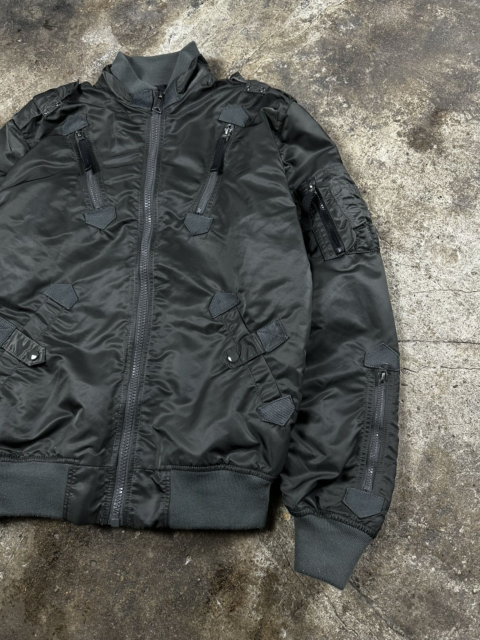 Alpha Industries Alpha Industries Nylon Multipocket Military Bomber Jacket Size US L / EU 52-54 / 3 - 3 Thumbnail