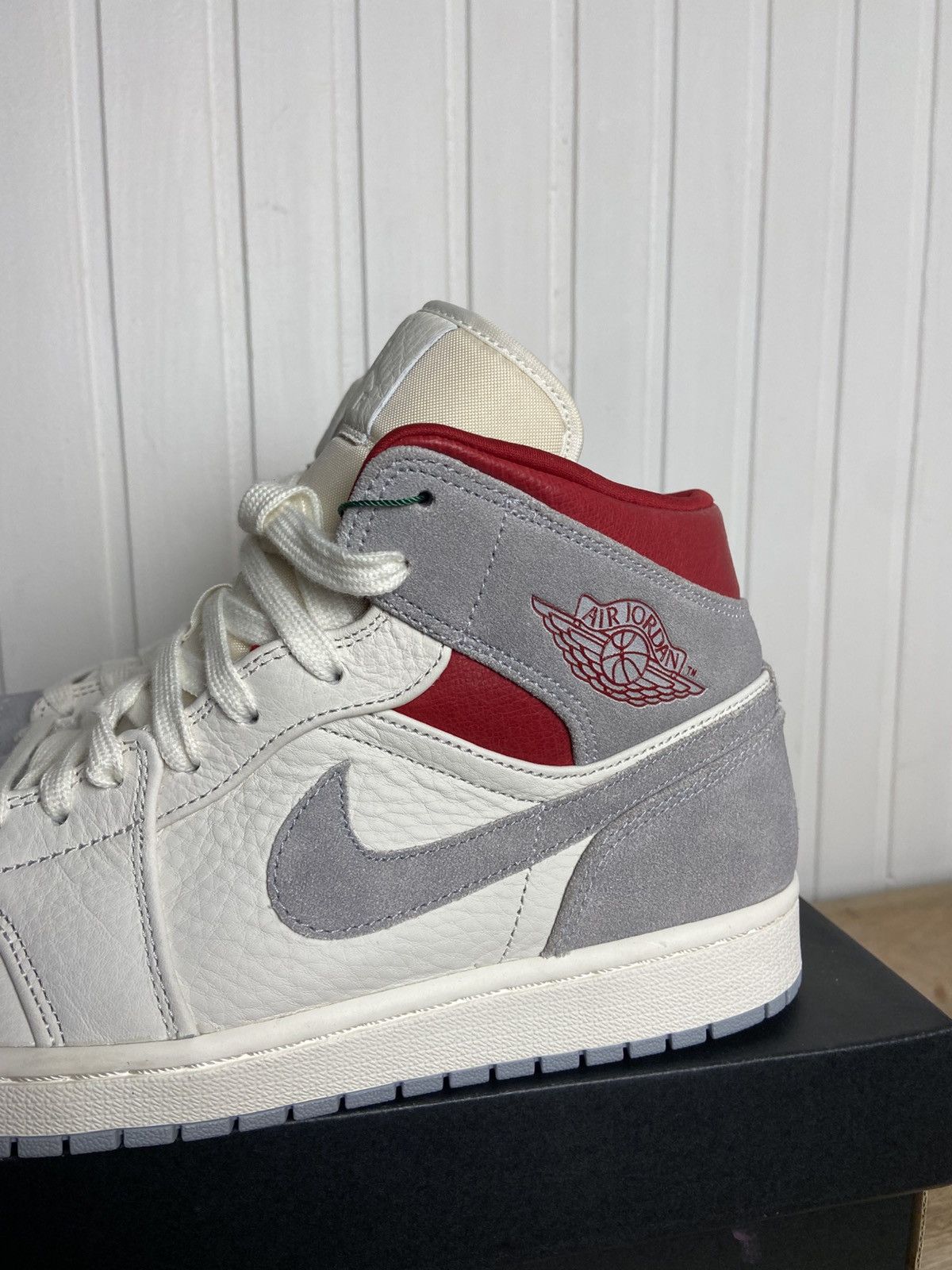 Jordan Brand New Jordan 1 Mid "Sneakersnstuff 20th" authentic size 10,5us Size US 10.5 / EU 43-44 - 2 Thumbnail