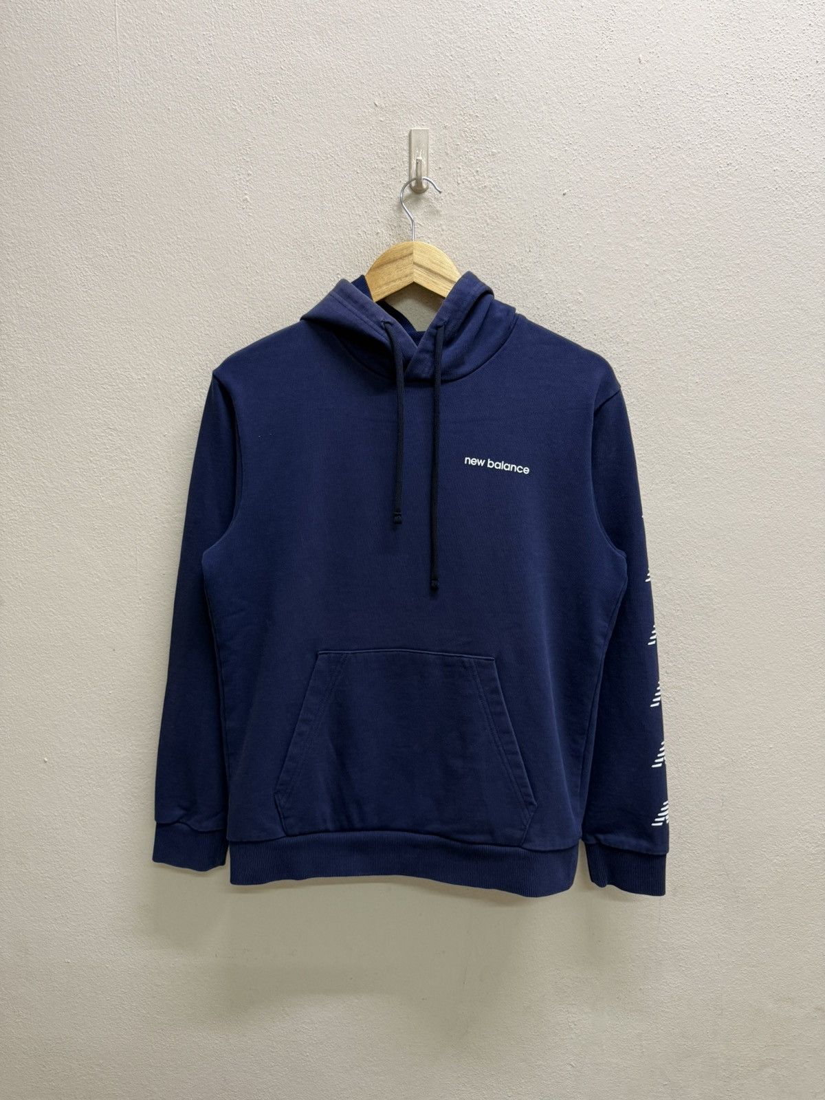 New Balance New Balance Graphic Sleeve Pullover Sweater Hoodie Size US S / EU 44-46 / 1 - 17 Thumbnail