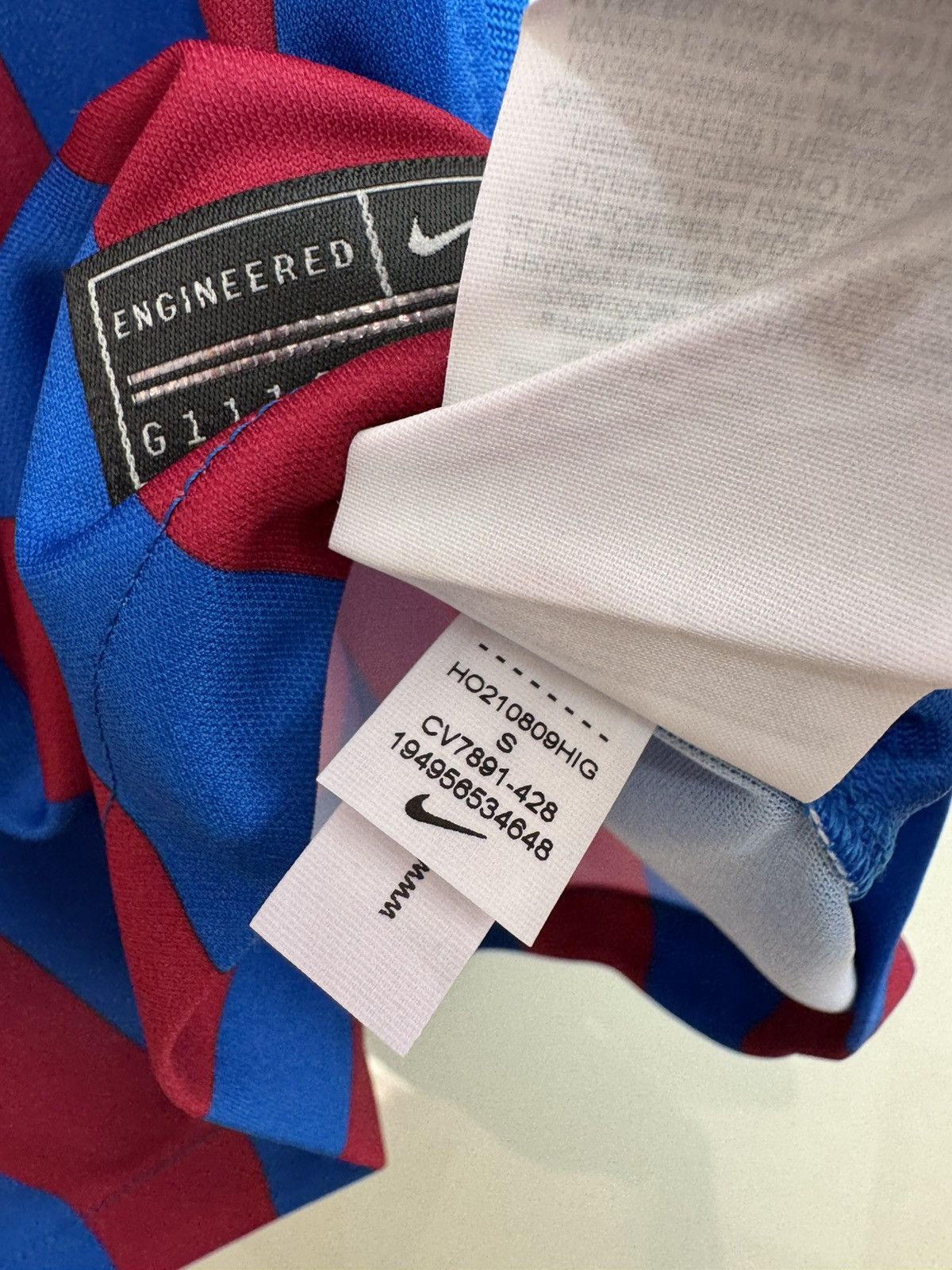 Nike Barcelona 2021-2022 Home Soccer Jersey Football Kit Shirt Size US S / EU 44-46 / 1 - 11 Thumbnail