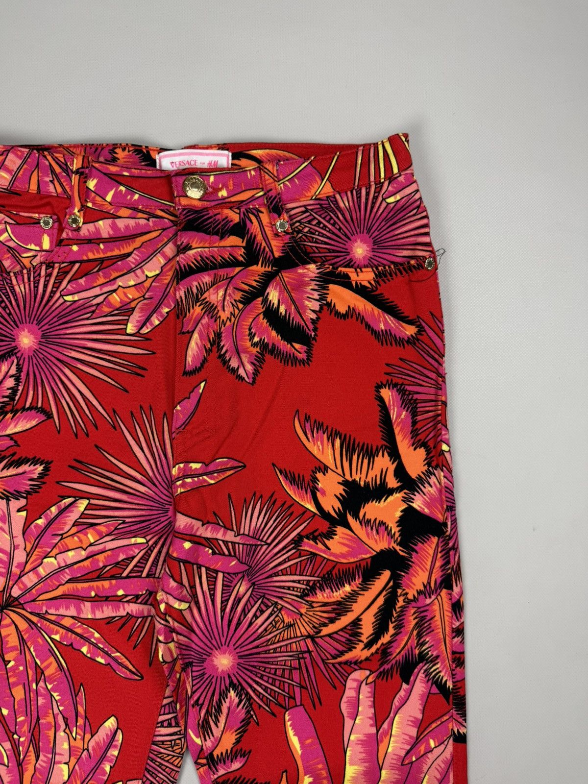 Versace Versace H&M Ladies Floral Pattern Ankle Zip Jeans Pants Size 28" / US 6 / IT 42 - 9 Thumbnail