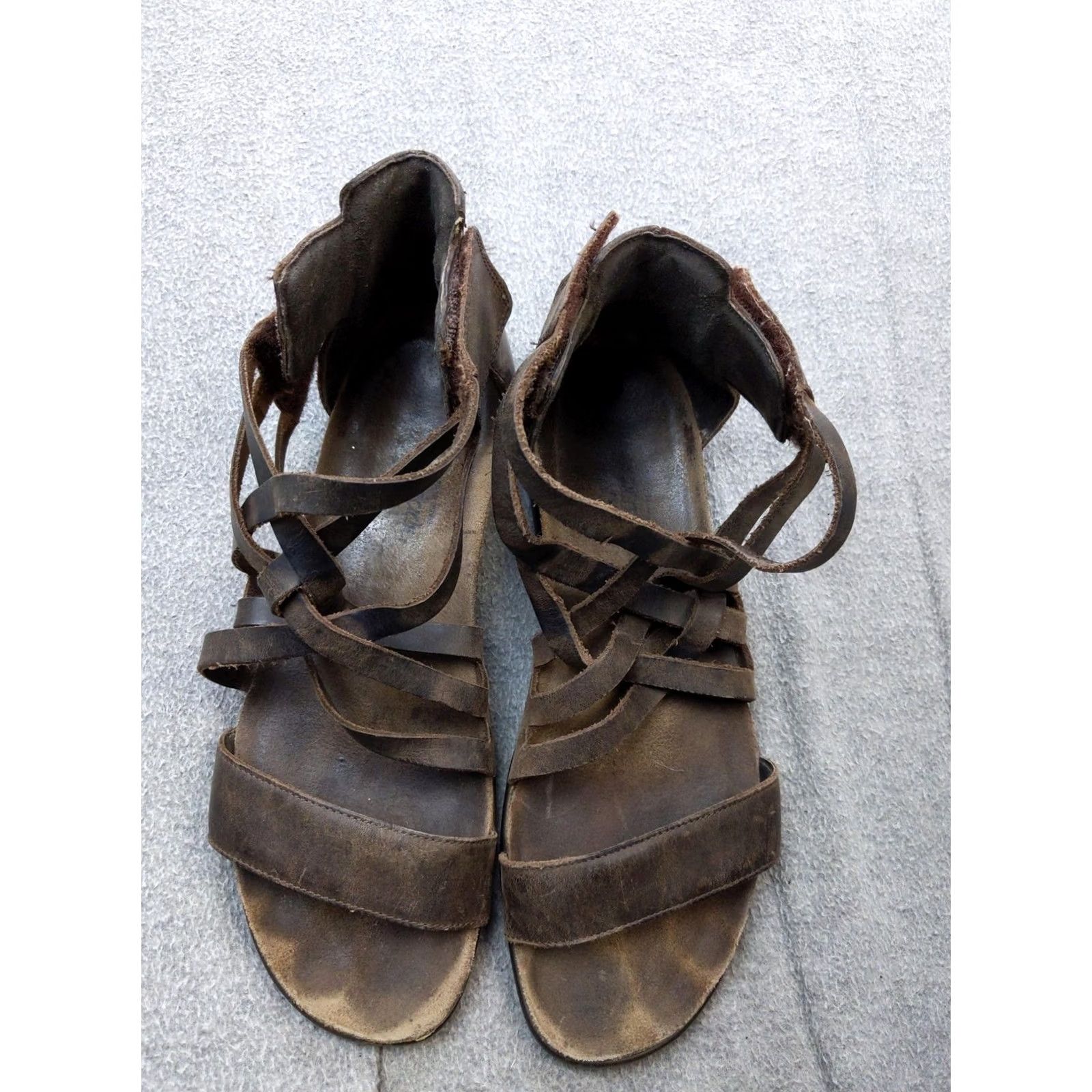 Vintage Naot Womens Sandal Size 9 Brown Leather Gladiator Wedge Strappy Ankle Adjustable Hook & Loop Shoes Size US 9 / IT 39 - 2 Thumbnail