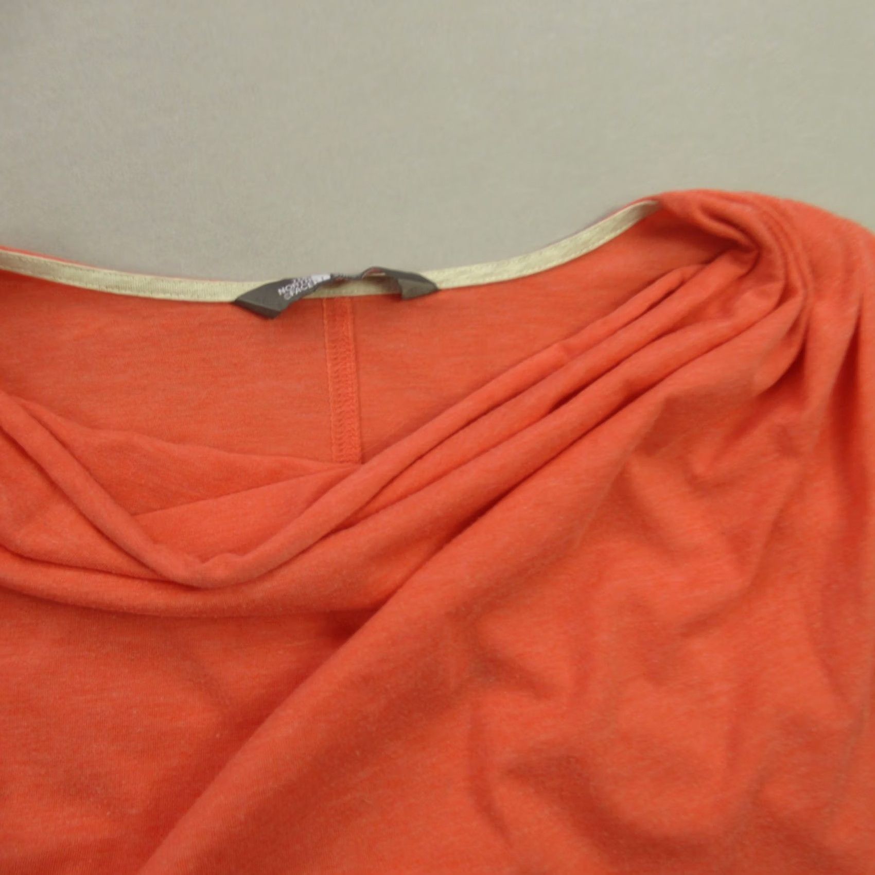 The North Face The North Face Tank Top Womens Small Sleeveless Lightweight Orange Crew Neck Tank Size S / US 4 / IT 40 - 2 Thumbnail