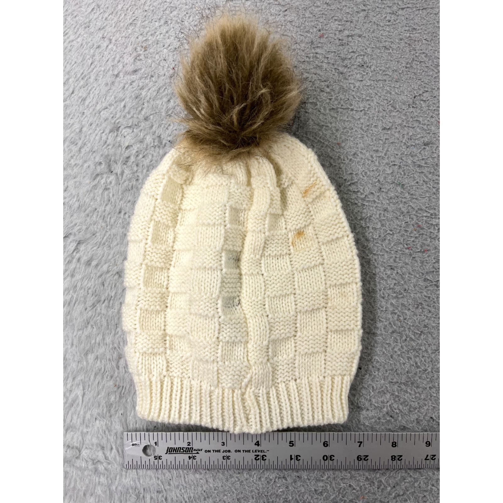 Vintage Chatties Beanie Toque Womens One Size Ivory Knit Acrylic Polyester Pom Ski Hat/Cap Womens Beanie One Size Ivory Knit Acrylic Polyester Pom Ski Size ONE SIZE - 3 Thumbnail
